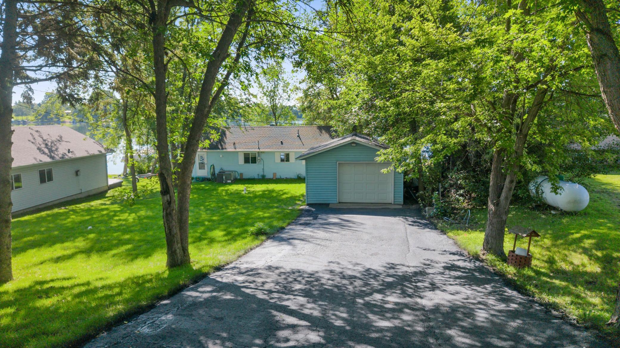 1975 single family home for sale at 15849 Maple Ridge Road in Audubon, MN — 3 bed, 2 bath (photo 7 of 53)