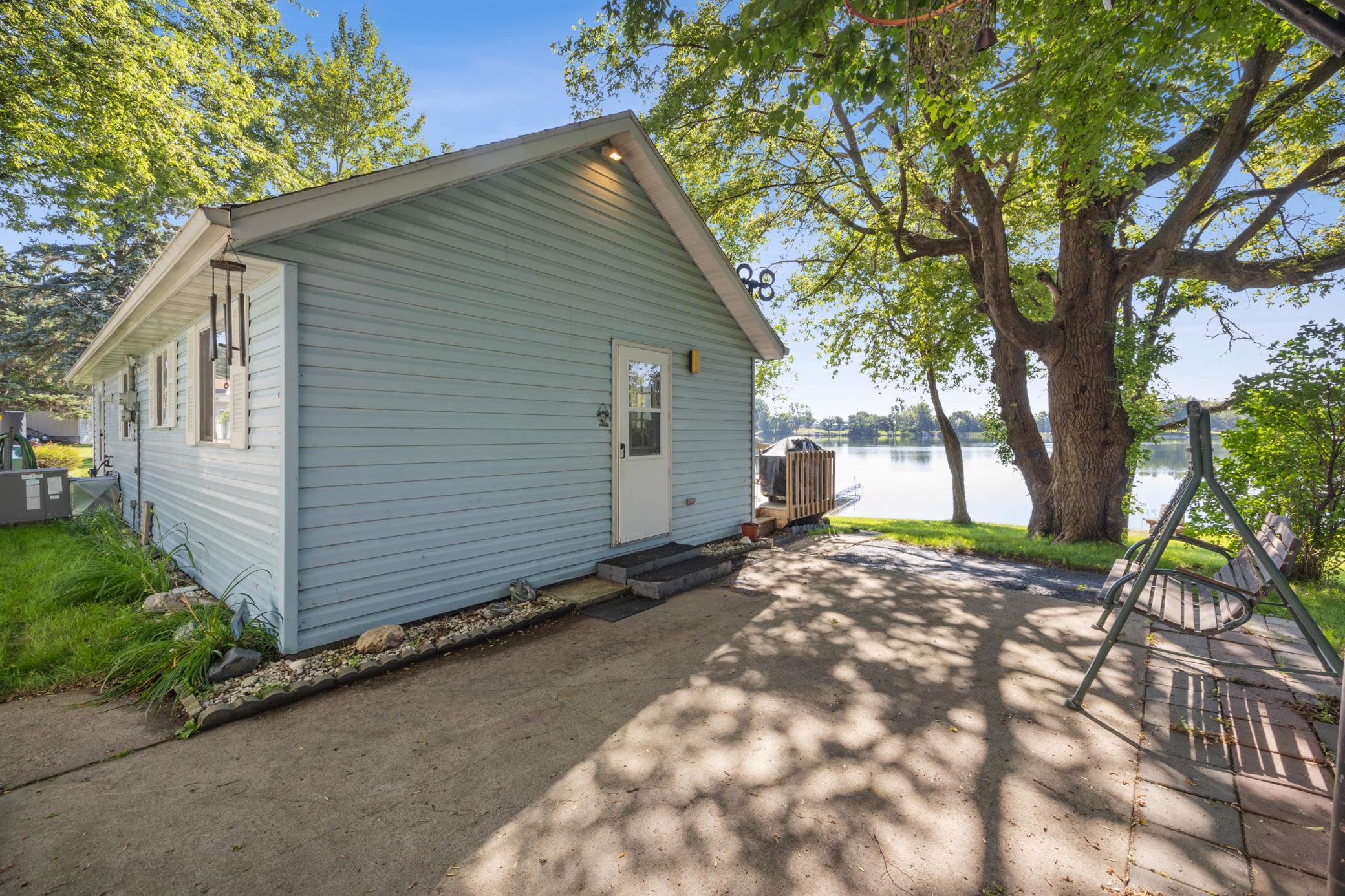 1975 single family home for sale at 15849 Maple Ridge Road in Audubon, MN — 3 bed, 2 bath (photo 10 of 53)