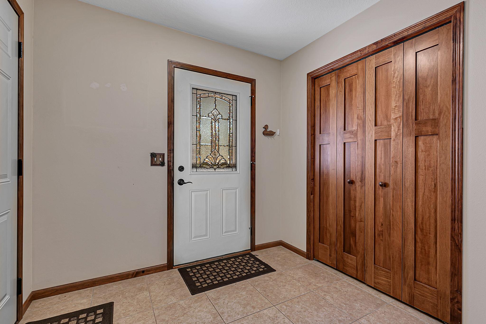 1994 single family home for sale at 7101 Browns Lane in Brainerd, MN — 3 bed, 2 bath (photo 3 of 20)