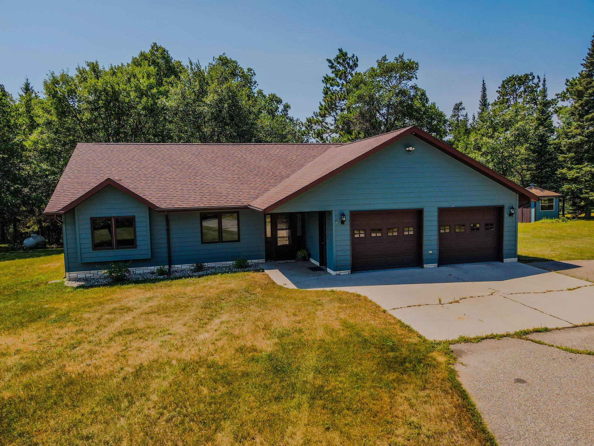2000 single family home for sale at 15727 Ester Drive in Park Rapids, MN — 3 bed, 4 bath