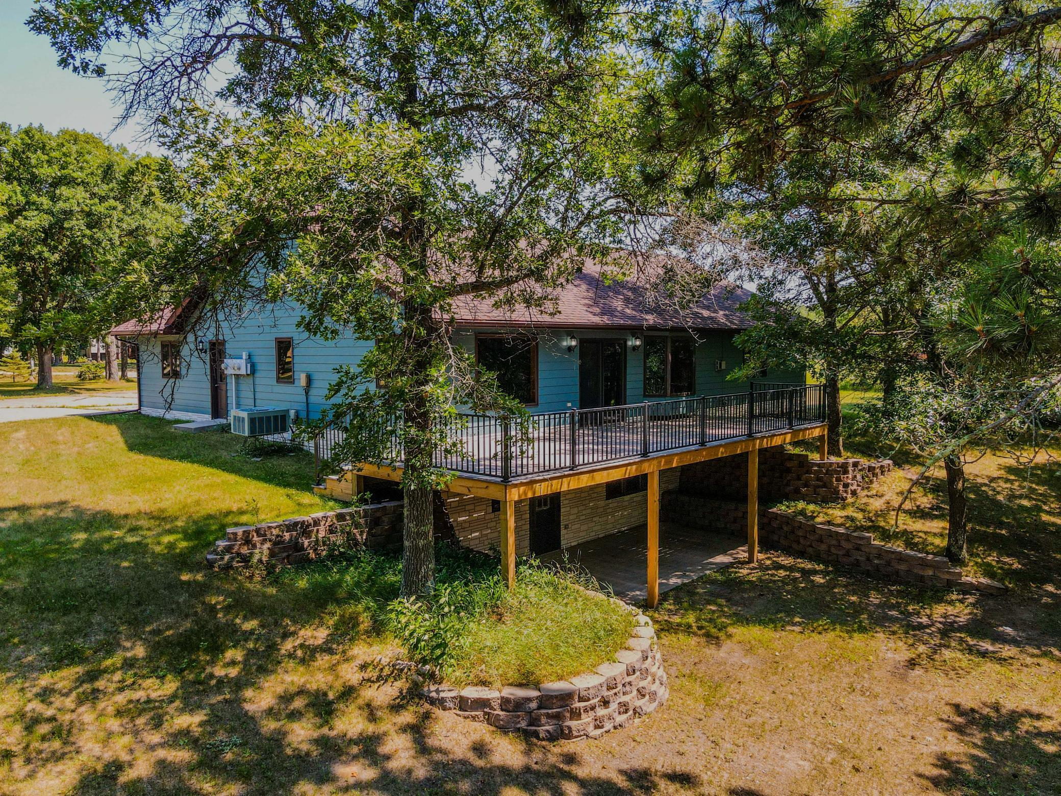 2000 single family home for sale at 15727 Ester Drive in Park Rapids, MN — 3 bed, 4 bath (photo 3 of 38)