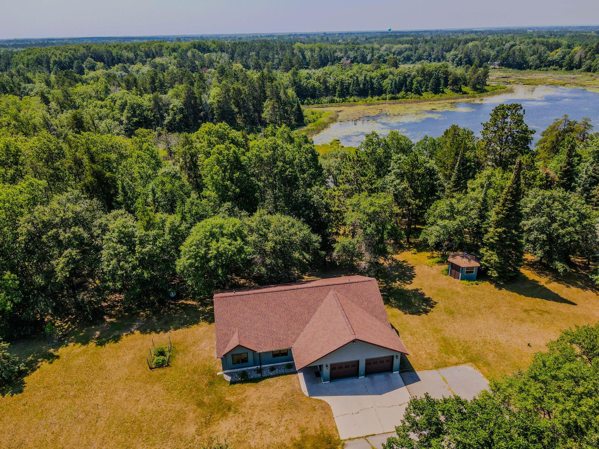 2000 single family home for sale at 15727 Ester Drive in Park Rapids, MN — 3 bed, 4 bath (photo 34 of 38)