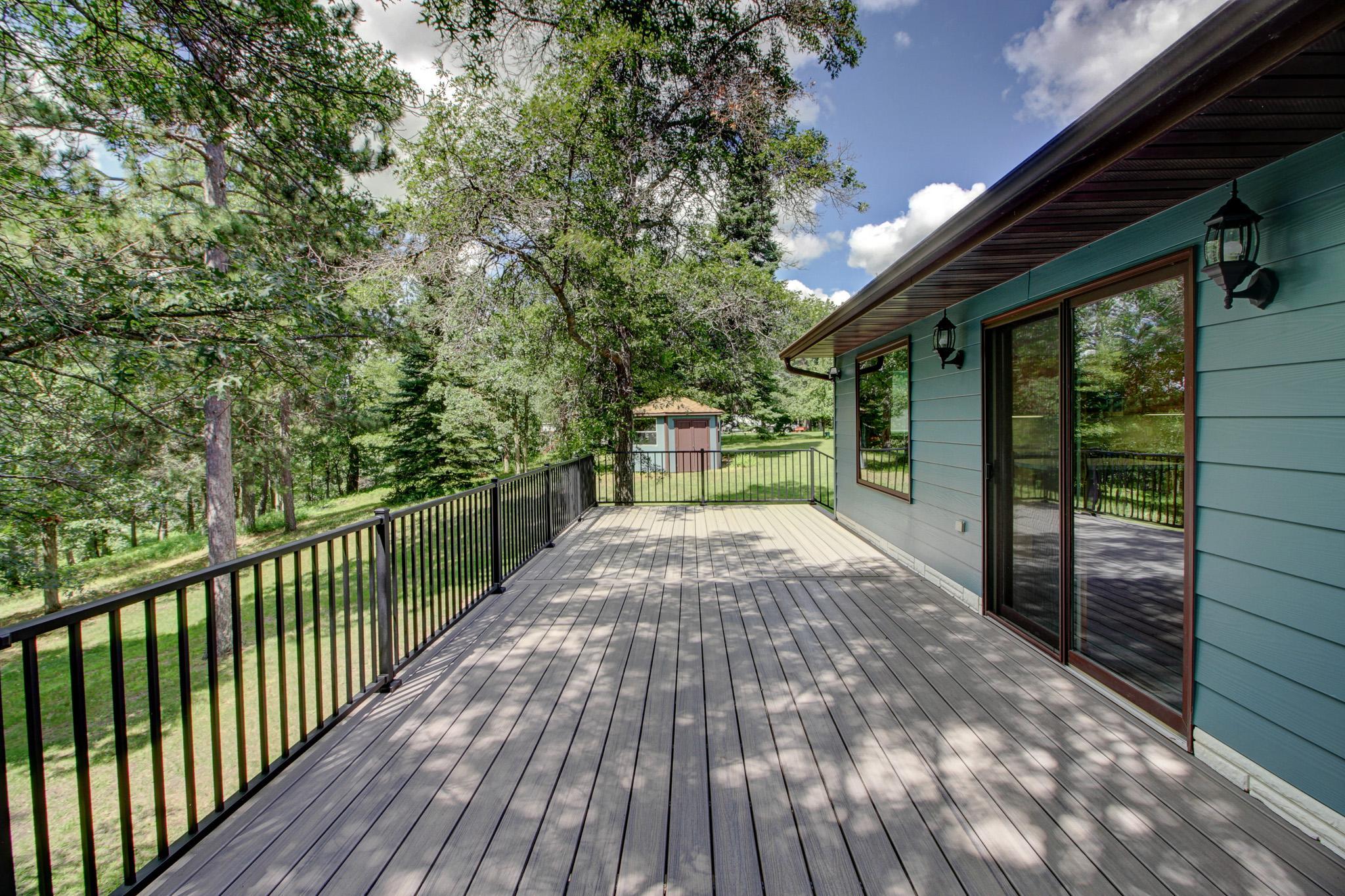 2000 single family home for sale at 15727 Ester Drive in Park Rapids, MN — 3 bed, 4 bath (photo 6 of 38)