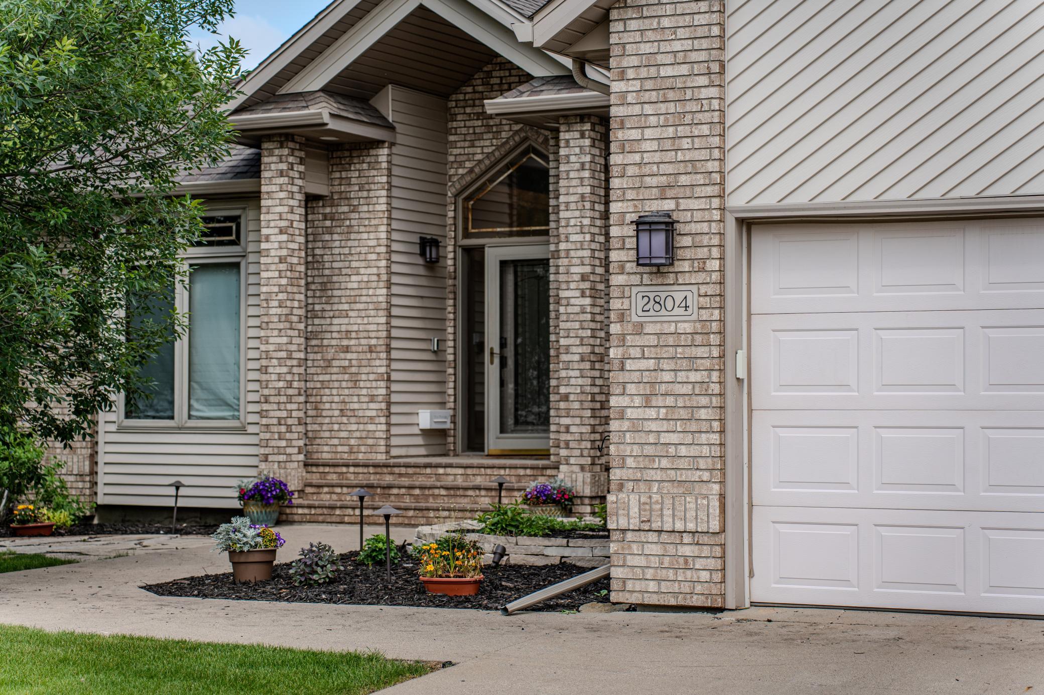 2804 32nd Street S, Fargo ND 58103 - Photo 9 of 47