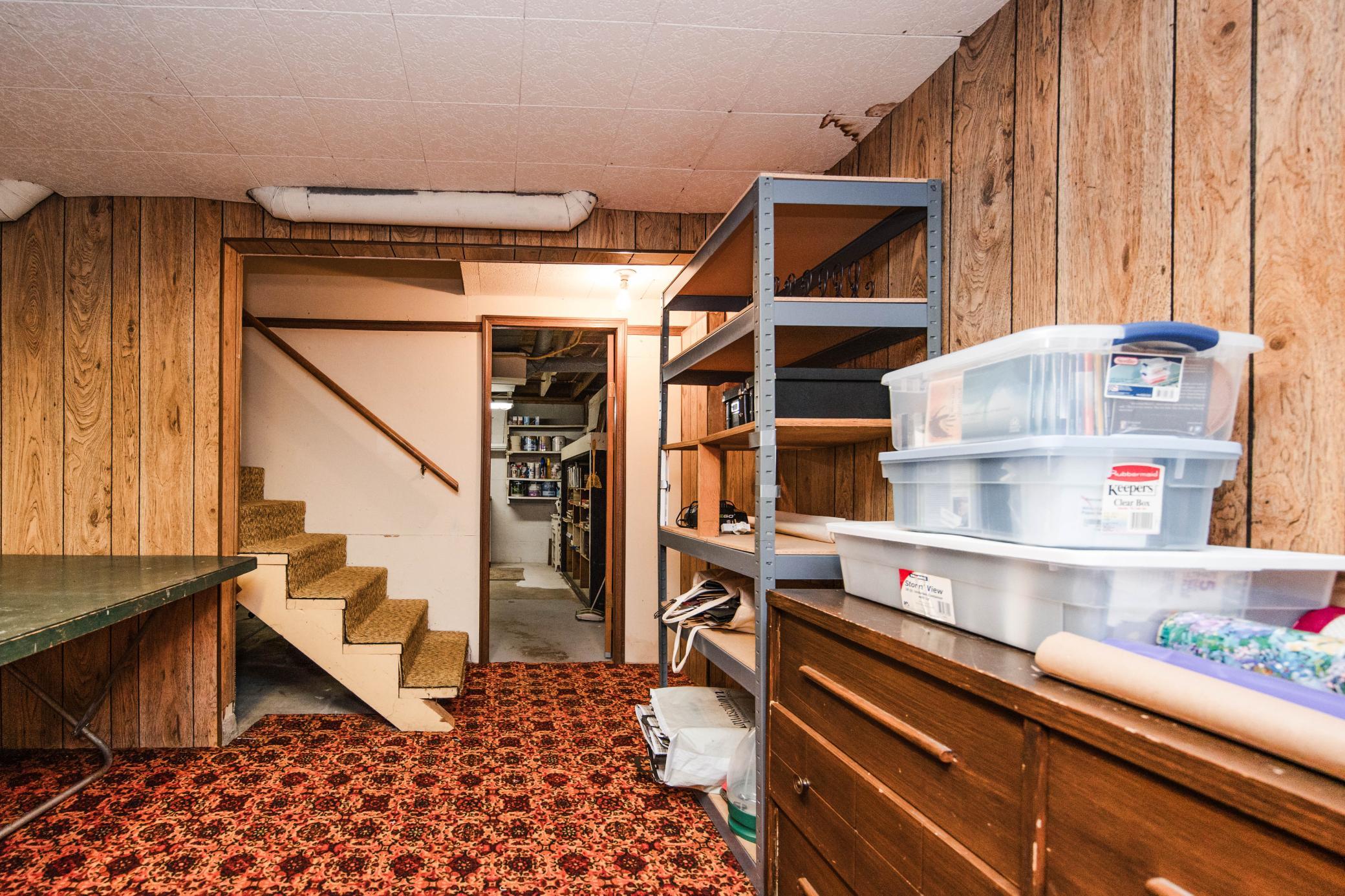 1960 single family home for sale at 1583 E Shore Drive in Detroit Lakes, MN — 4 bed, 2 bath (photo 45 of 75)