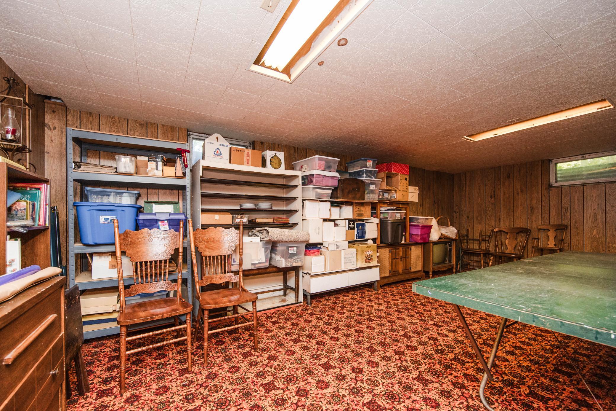 1960 single family home for sale at 1583 E Shore Drive in Detroit Lakes, MN — 4 bed, 2 bath (photo 48 of 75)