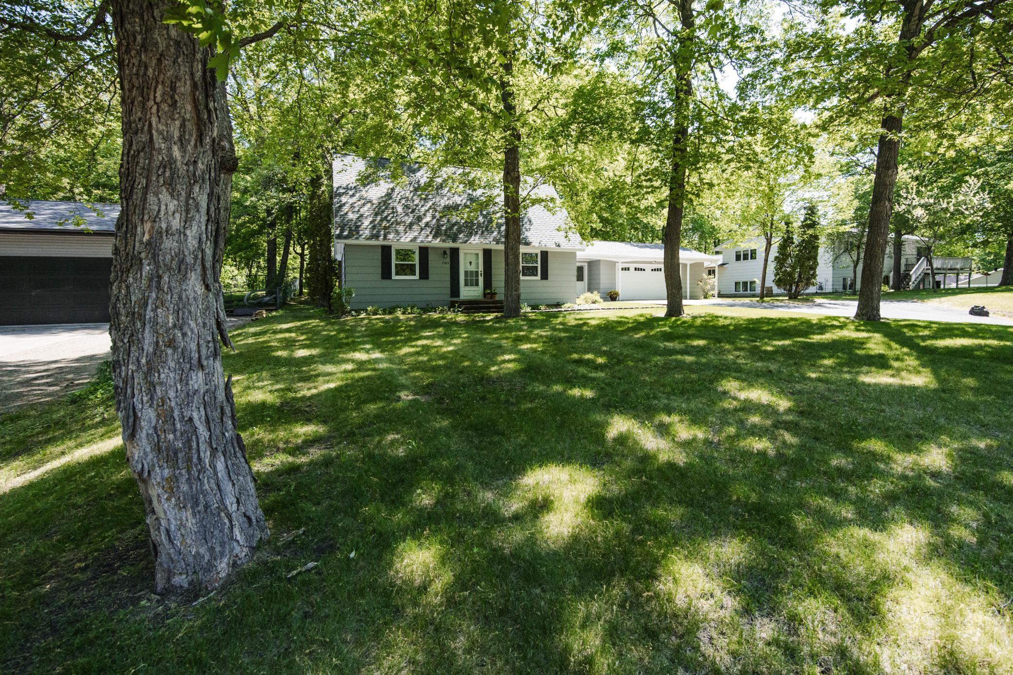 1960 single family home for sale at 1583 E Shore Drive in Detroit Lakes, MN — 4 bed, 2 bath (photo 60 of 75)