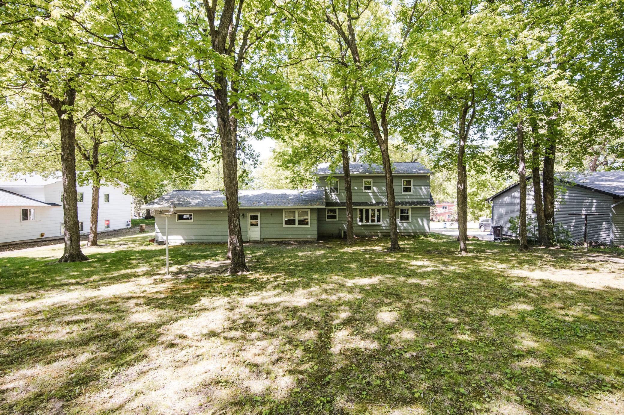1960 single family home for sale at 1583 E Shore Drive in Detroit Lakes, MN — 4 bed, 2 bath (photo 65 of 75)