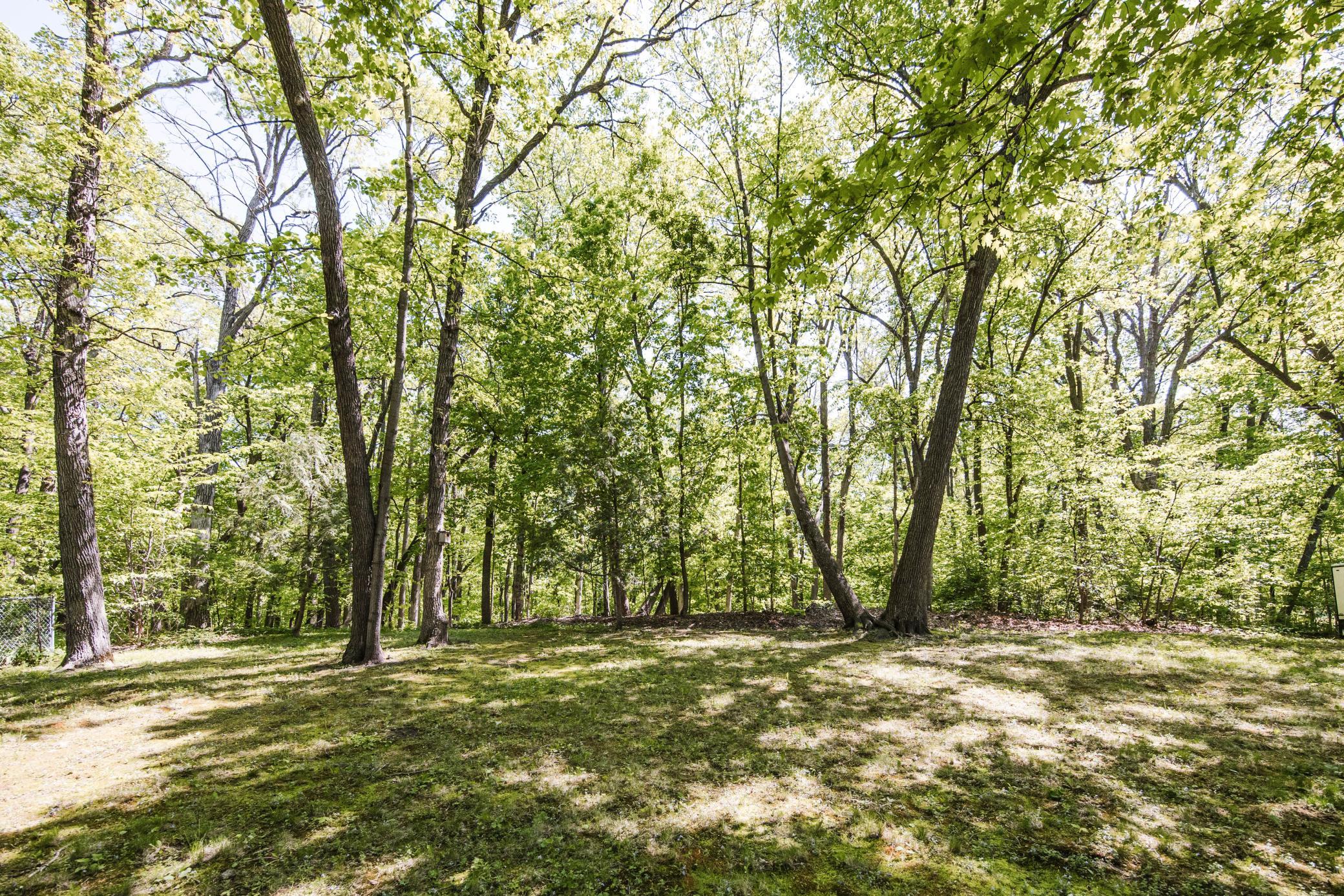 1960 single family home for sale at 1583 E Shore Drive in Detroit Lakes, MN — 4 bed, 2 bath (photo 69 of 75)
