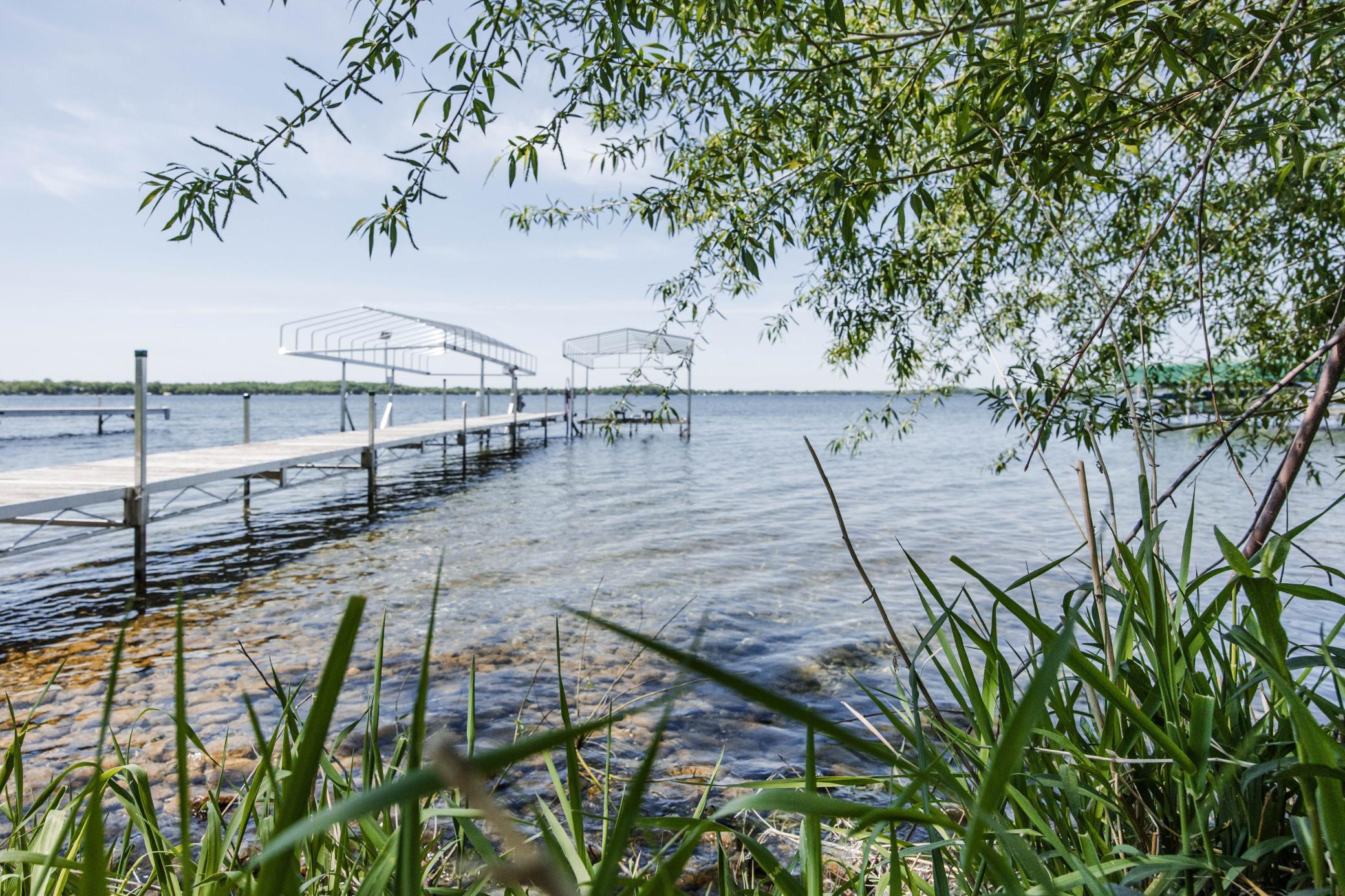 1960 single family home for sale at 1583 E Shore Drive in Detroit Lakes, MN — 4 bed, 2 bath (photo 73 of 75)