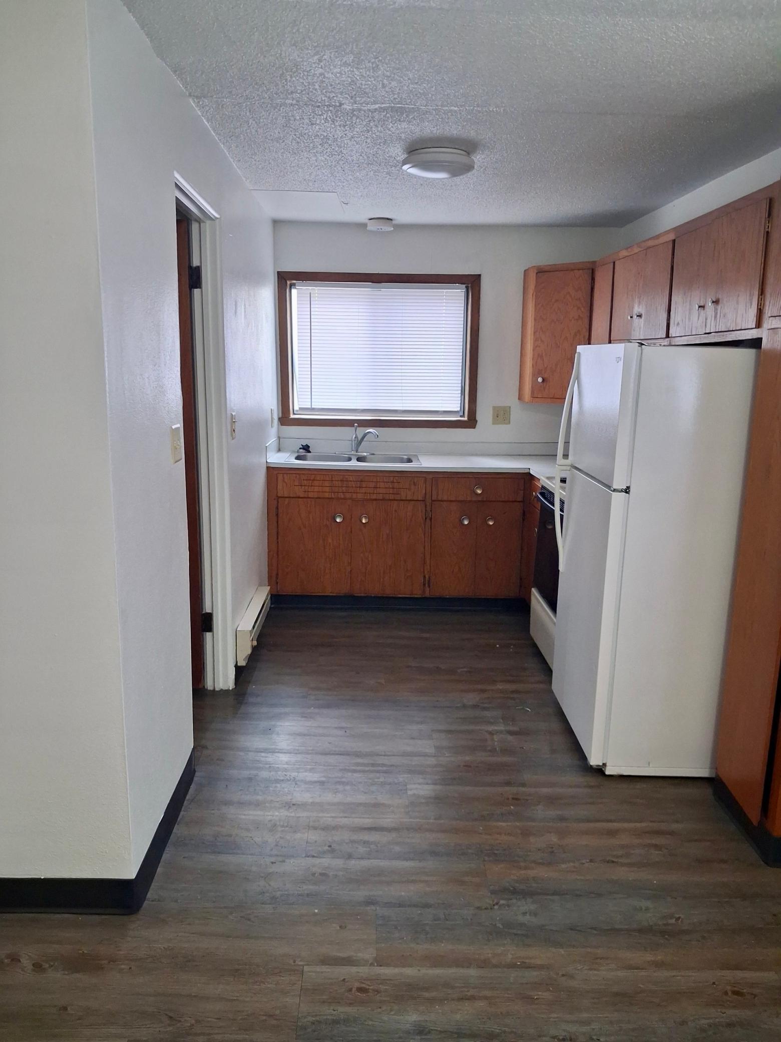1105 11th Street N, Fargo ND 58102 - Photo 5 of 9