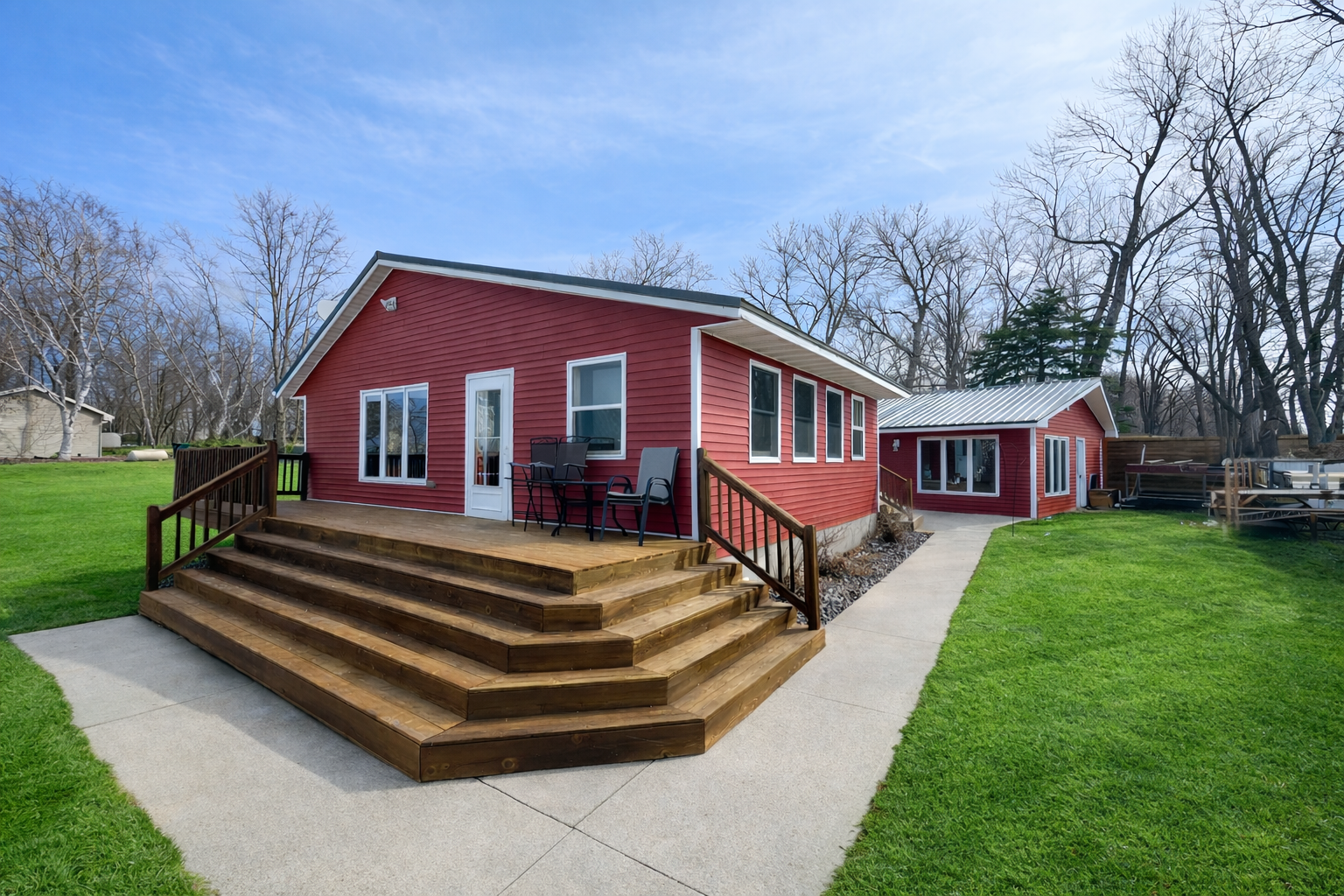 1976 single family home for sale at 13150 Maple Circle Drive SE in Glenwood, MN — 3 bed, 2 bath (photo 2 of 19)
