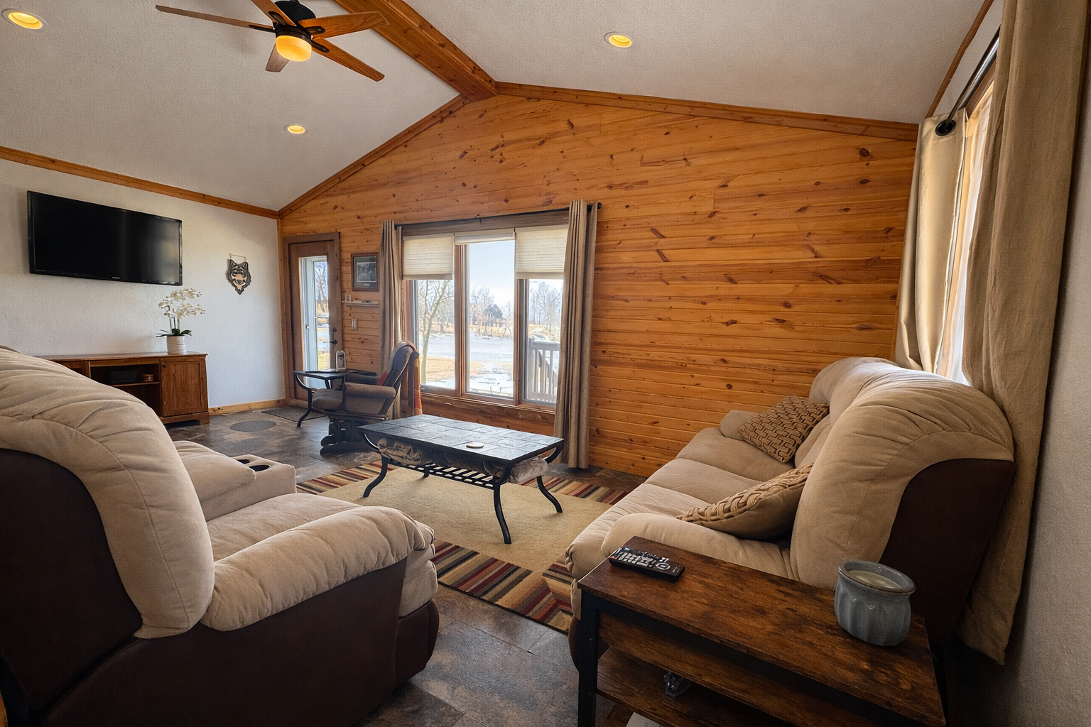 1976 single family home for sale at 13150 Maple Circle Drive SE in Glenwood, MN — 3 bed, 2 bath (photo 4 of 19)