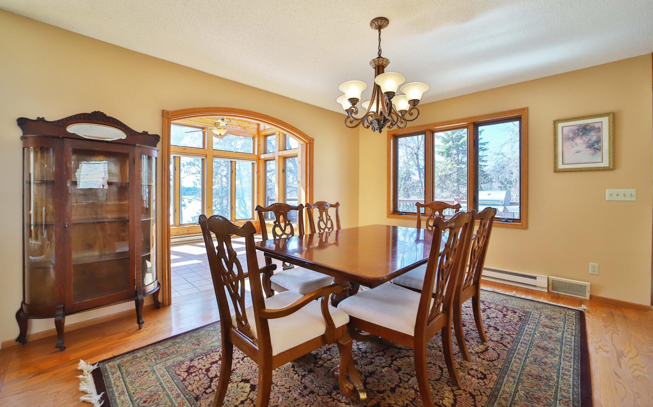1990 single family home for sale at 1569 Floan Point Road in Brainerd, MN — 5 bed, 3 bath (photo 12 of 99)