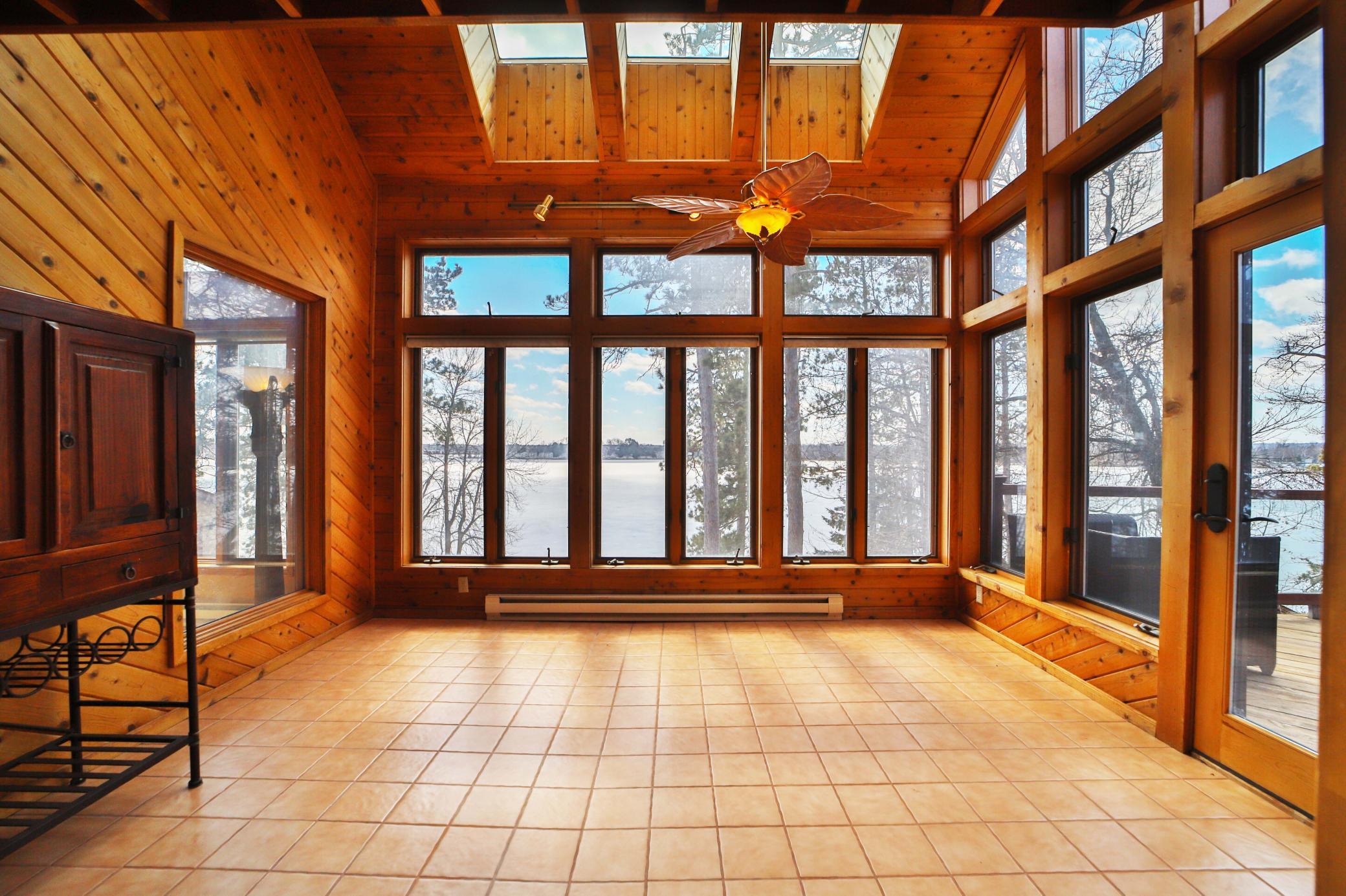 1990 single family home for sale at 1569 Floan Point Road in Brainerd, MN — 5 bed, 3 bath (photo 41 of 99)