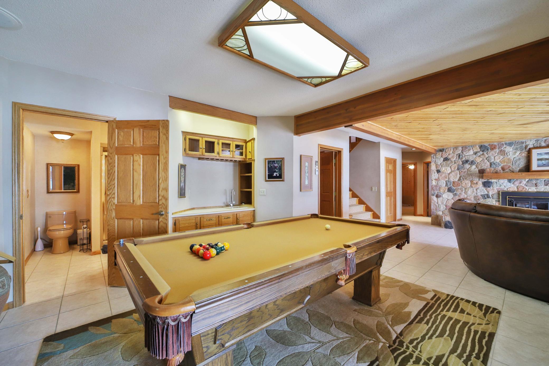 1990 single family home for sale at 1569 Floan Point Road in Brainerd, MN — 5 bed, 3 bath (photo 61 of 99)
