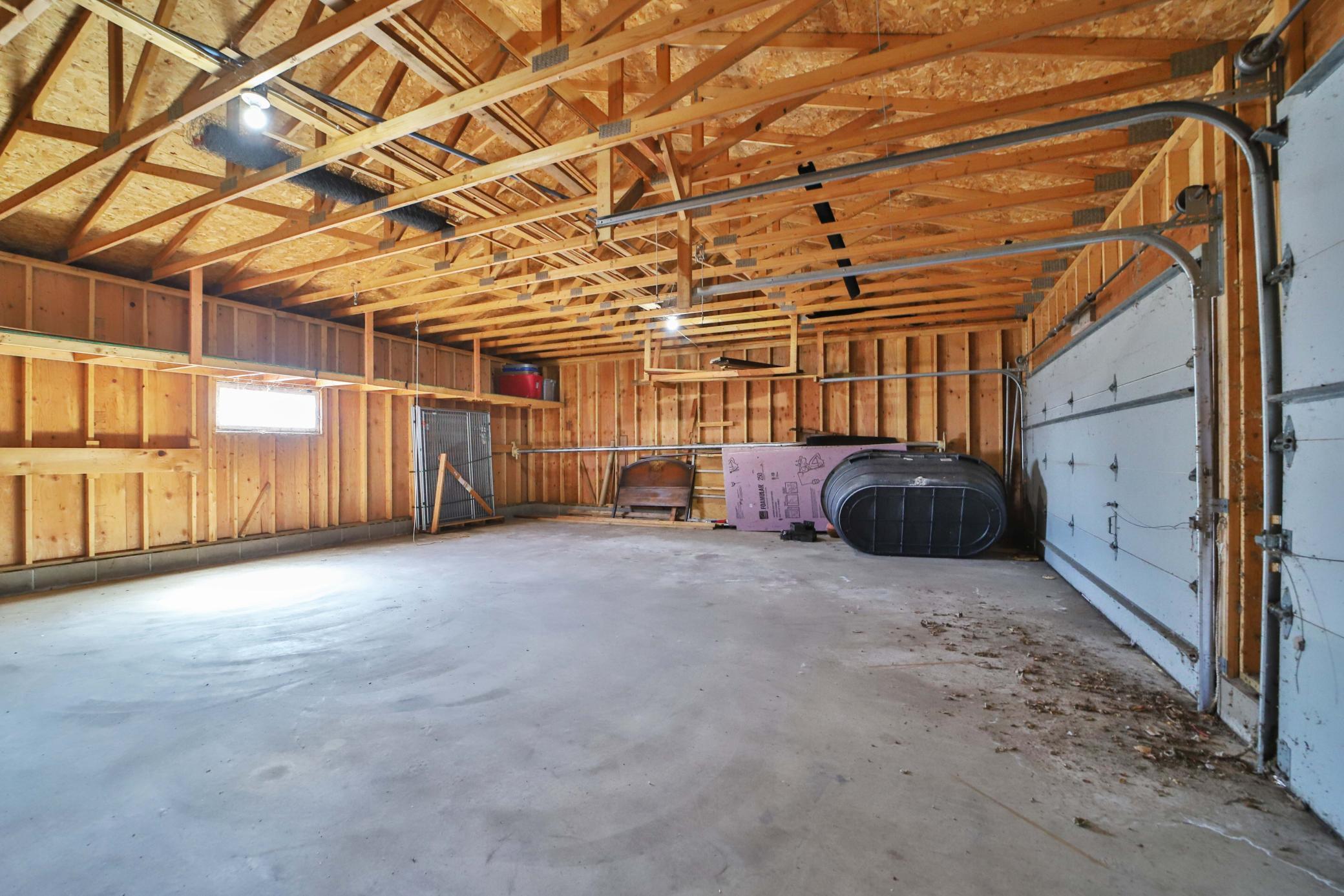 1990 single family home for sale at 1569 Floan Point Road in Brainerd, MN — 5 bed, 3 bath (photo 85 of 99)