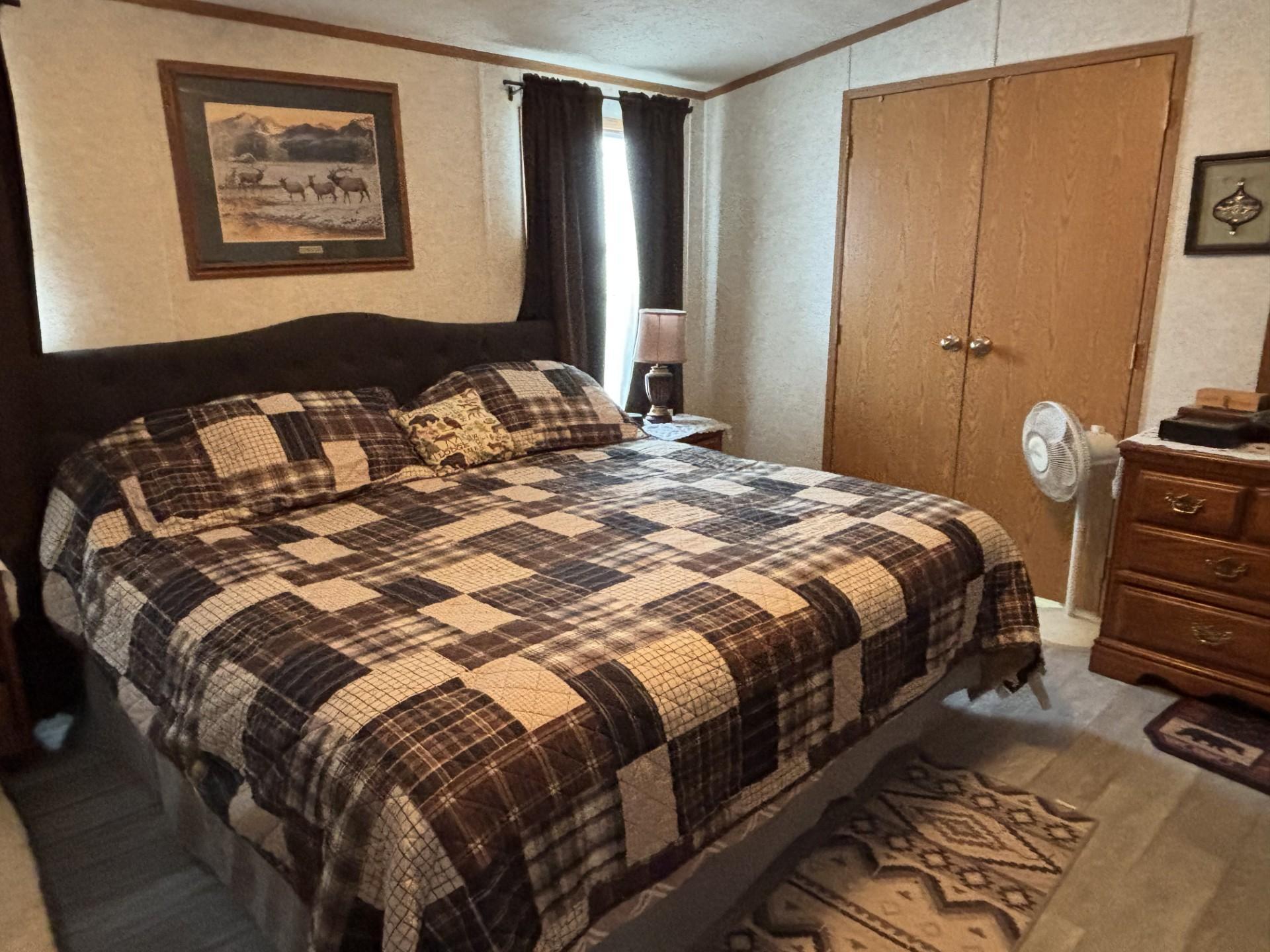 2004 single family home for sale at 128 Lynn Road in Ottertail, MN — 3 bed, 2 bath (photo 10 of 22)