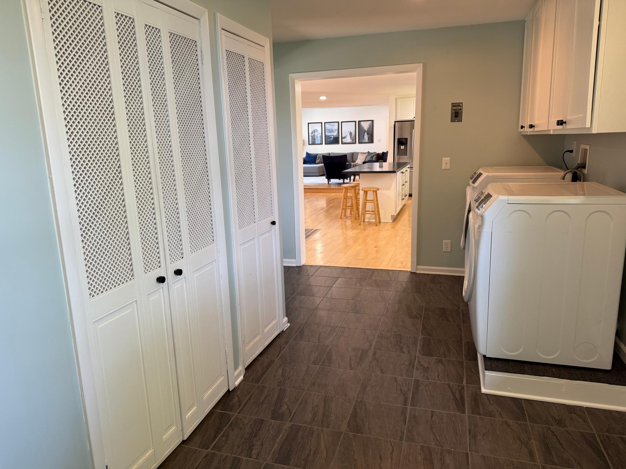 1940 single family home for sale at 1682 State Highway 11 SE in Baudette, MN — 4 bed, 5 bath (photo 13 of 48)