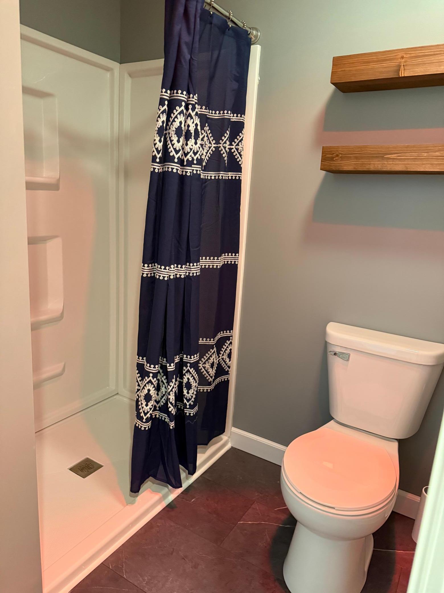1940 single family home for sale at 1682 State Highway 11 SE in Baudette, MN — 4 bed, 5 bath (photo 15 of 48)