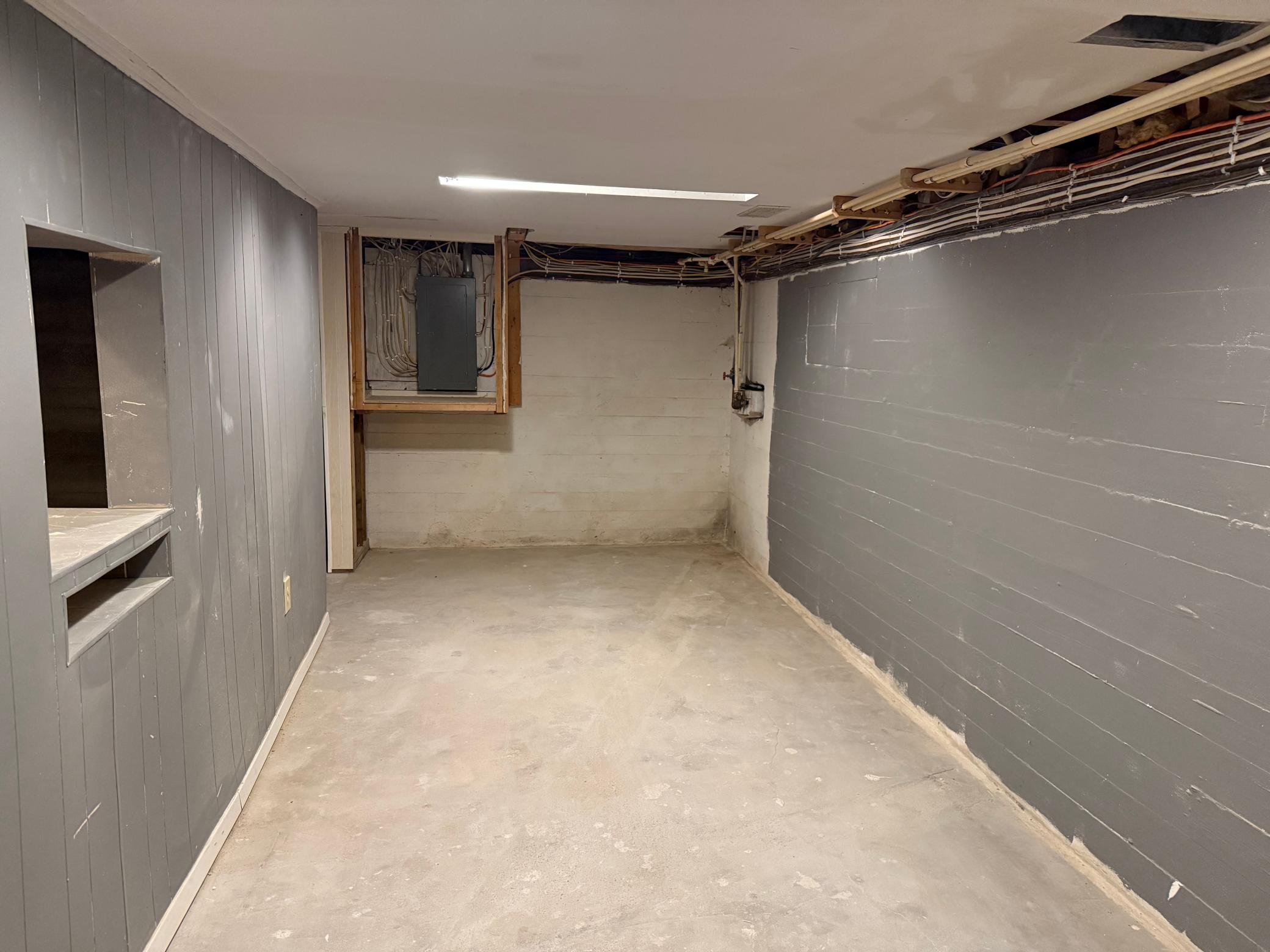 1940 single family home for sale at 1682 State Highway 11 SE in Baudette, MN — 4 bed, 5 bath (photo 18 of 48)