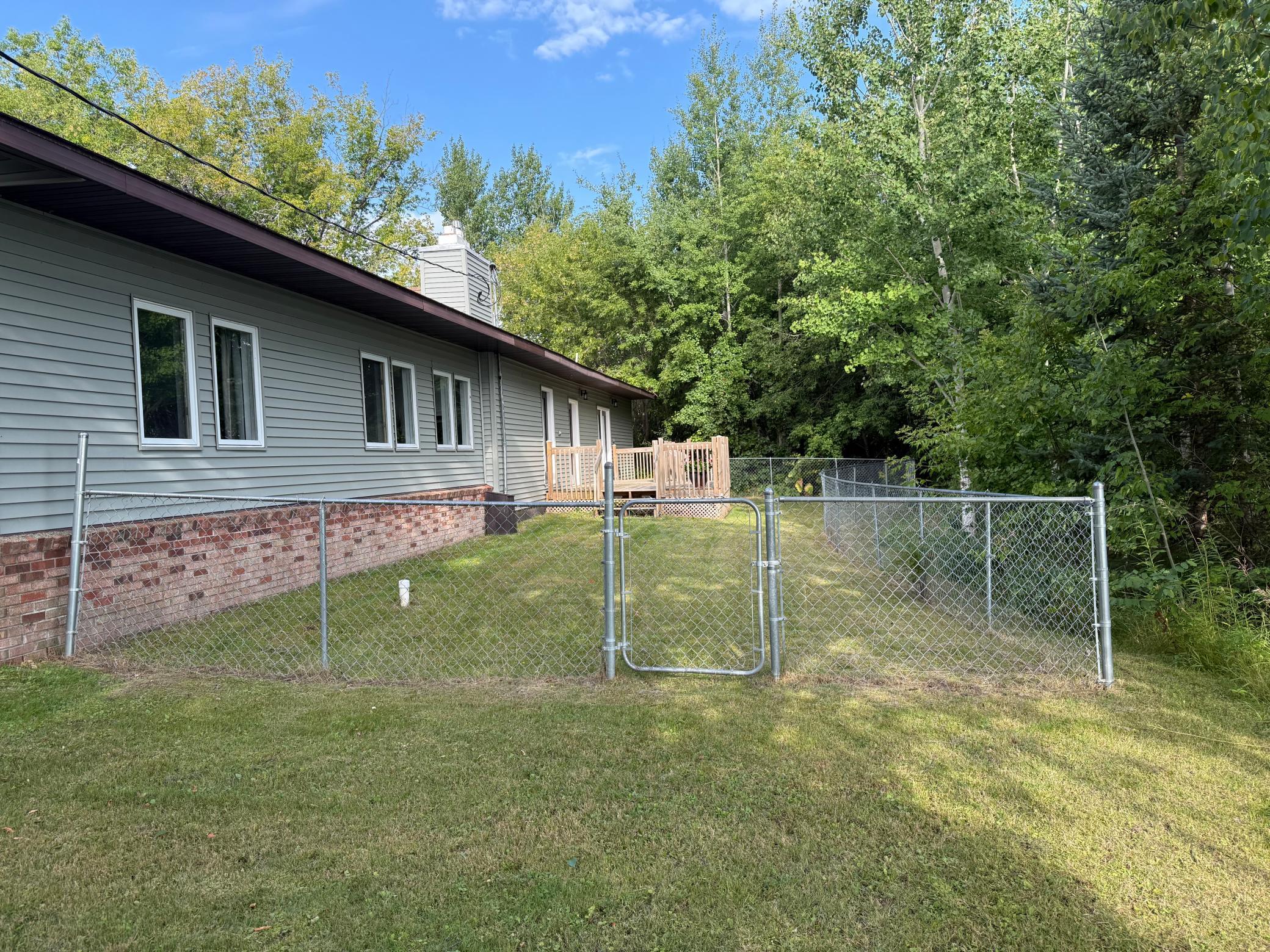 1940 single family home for sale at 1682 State Highway 11 SE in Baudette, MN — 4 bed, 5 bath (photo 21 of 48)