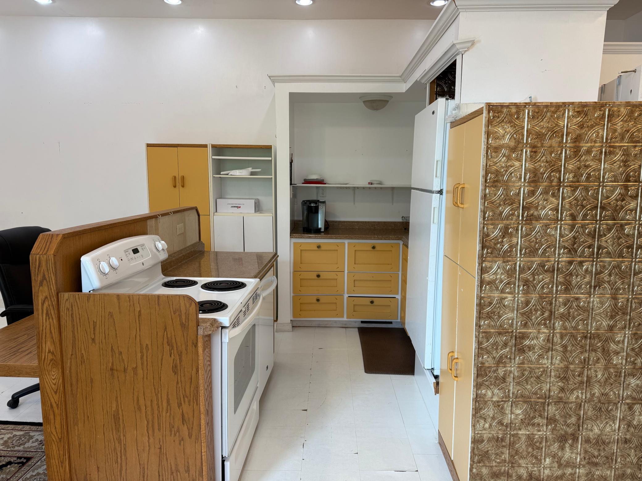 1940 single family home for sale at 1682 State Highway 11 SE in Baudette, MN — 4 bed, 5 bath (photo 28 of 48)