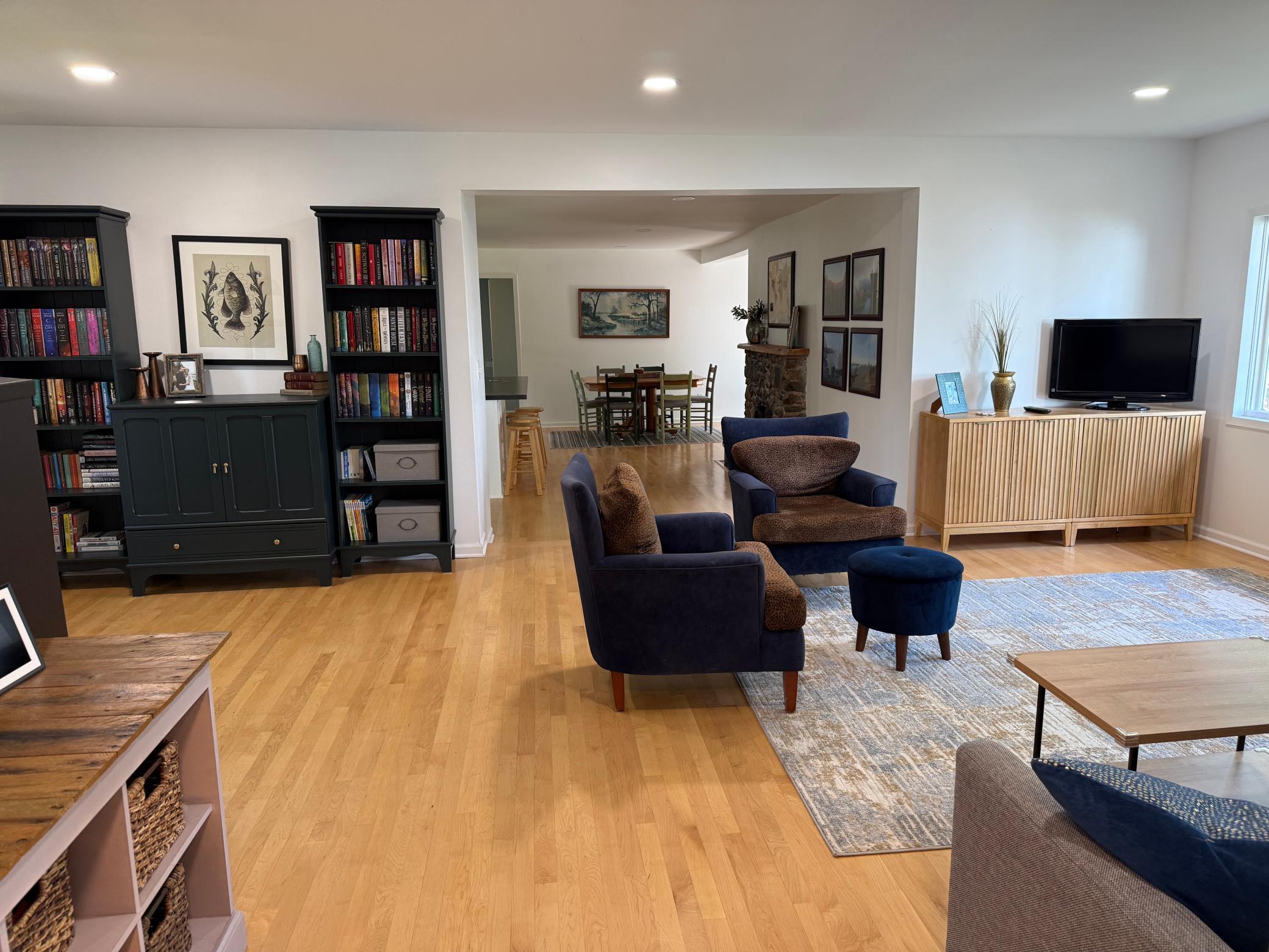 1940 single family home for sale at 1682 State Highway 11 SE in Baudette, MN — 4 bed, 5 bath (photo 8 of 48)