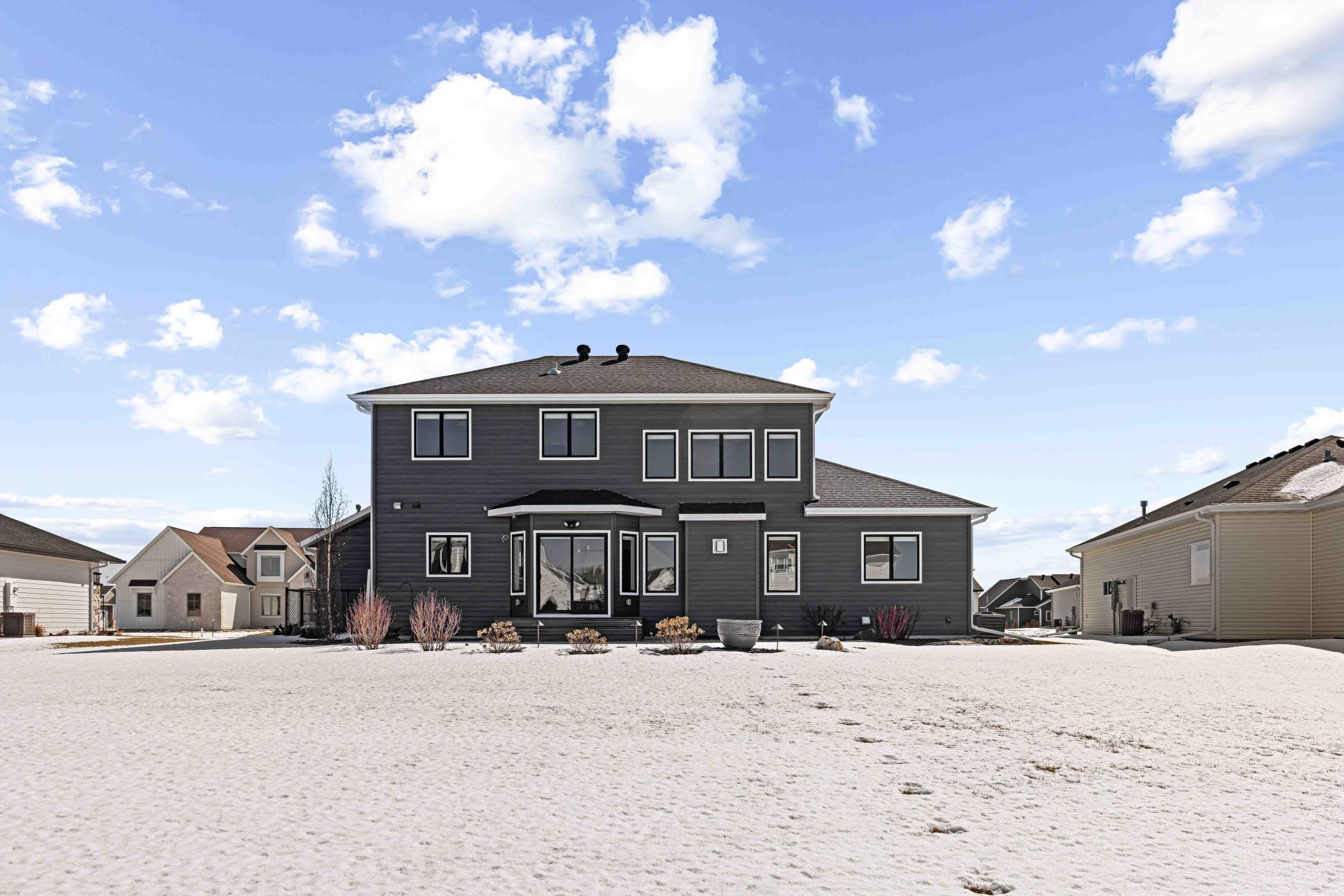 324 25th Avenue E, West Fargo ND 58078 - Photo 17 of 76