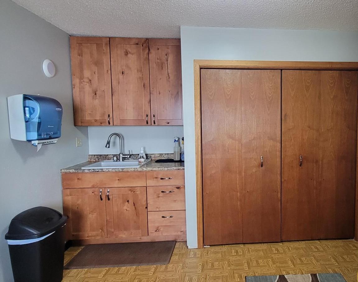 1967 single family home for sale at 3853 91st Avenue SE in Jamestown, ND — 3 bed, 2 bath (photo 49 of 83)