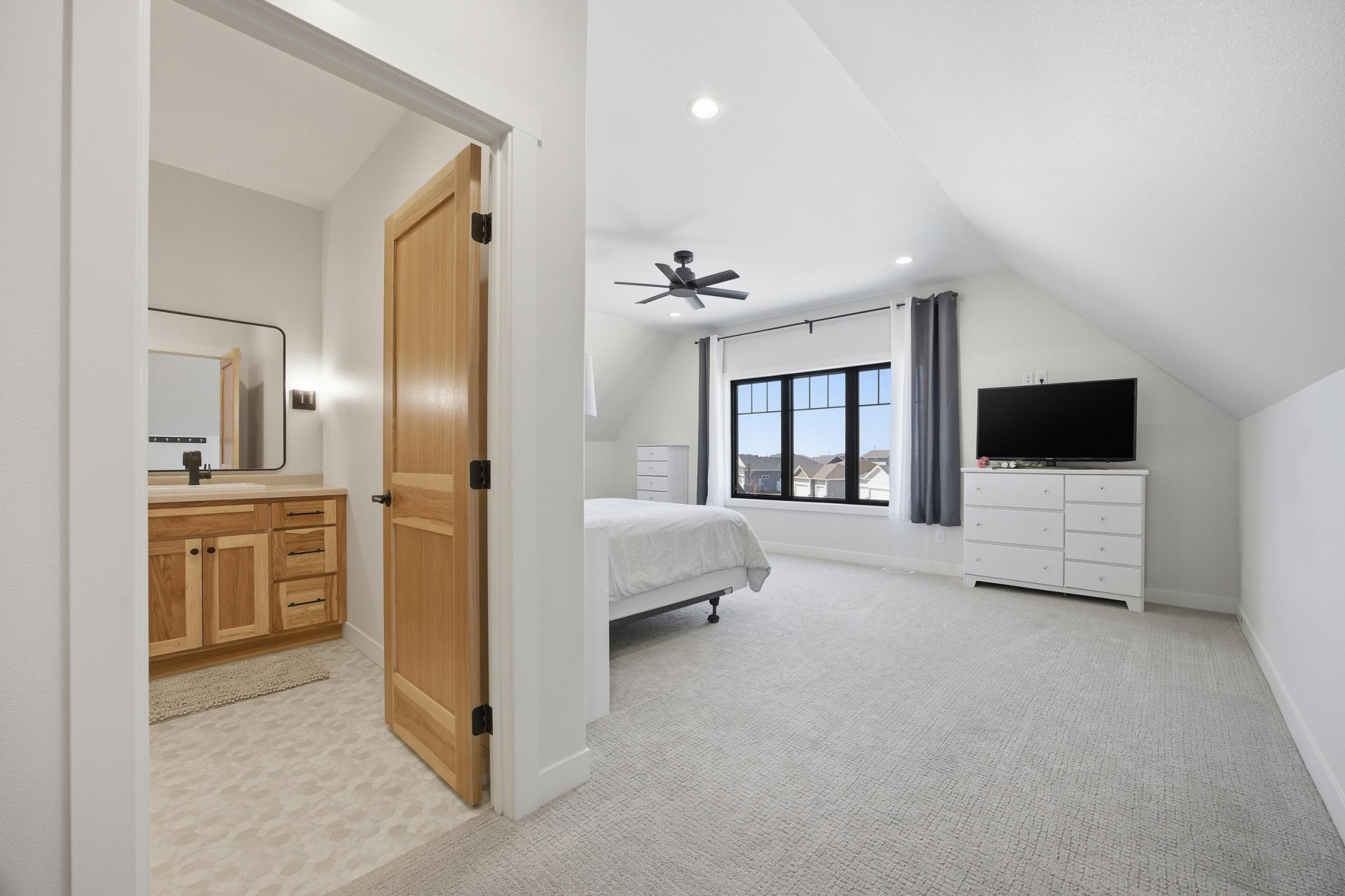 3632 Crimson Loop S, Fargo ND 58104 - Photo 46 of 79