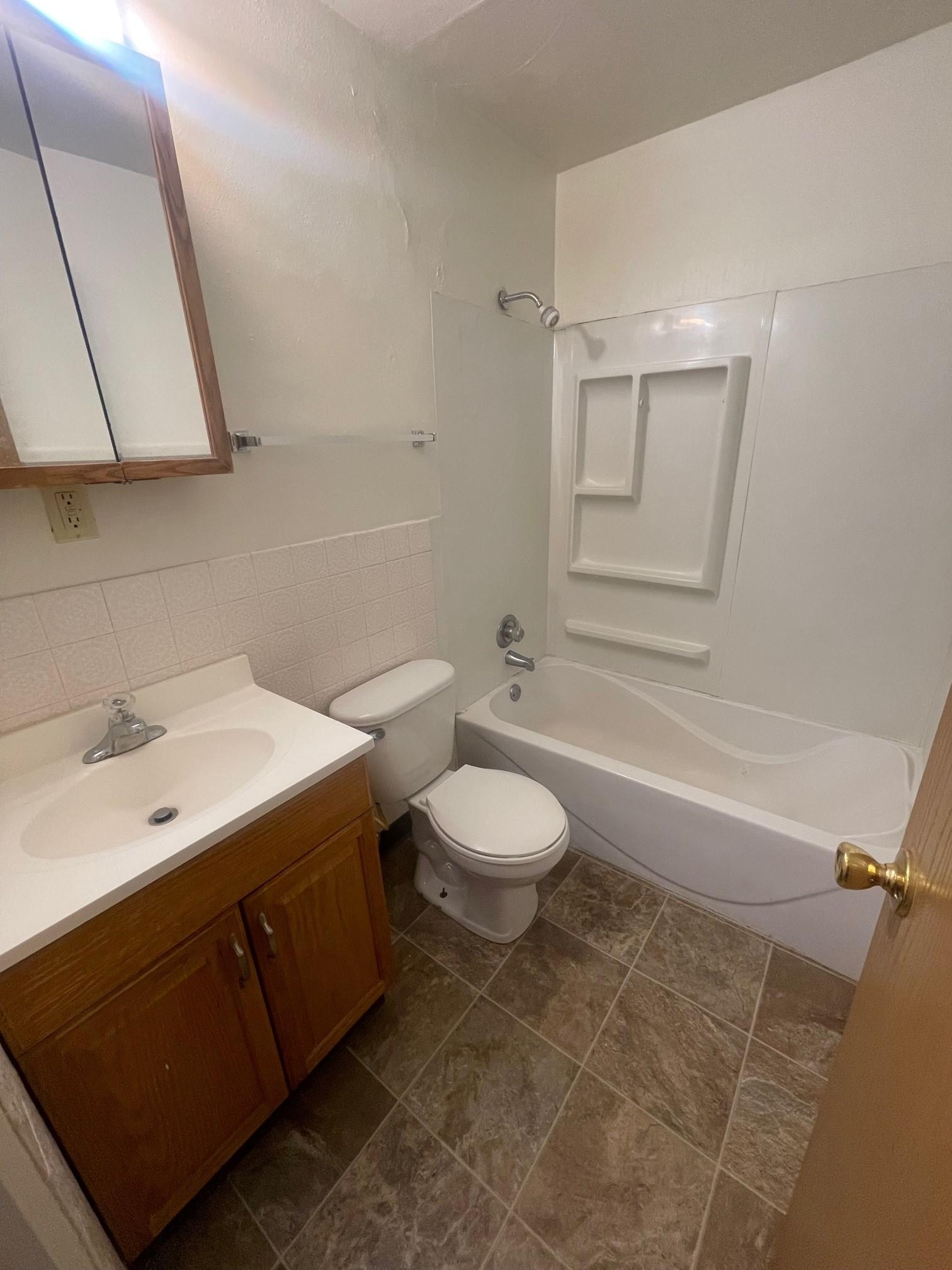 1809 13 1/2 Street S, Fargo ND 58103 - Photo 10 of 19