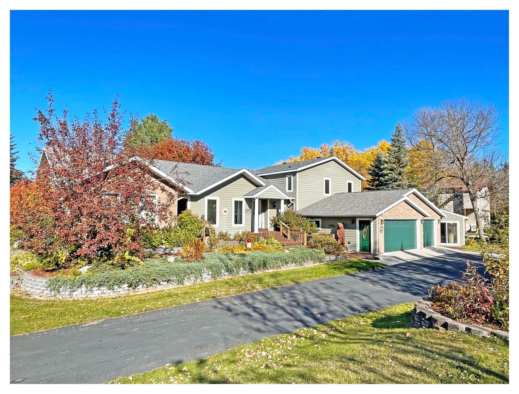 1998 single family home for sale at 18575 Power Dam Road NE in Bemidji, MN — 3 bed, 3 bath (photo 3 of 54)