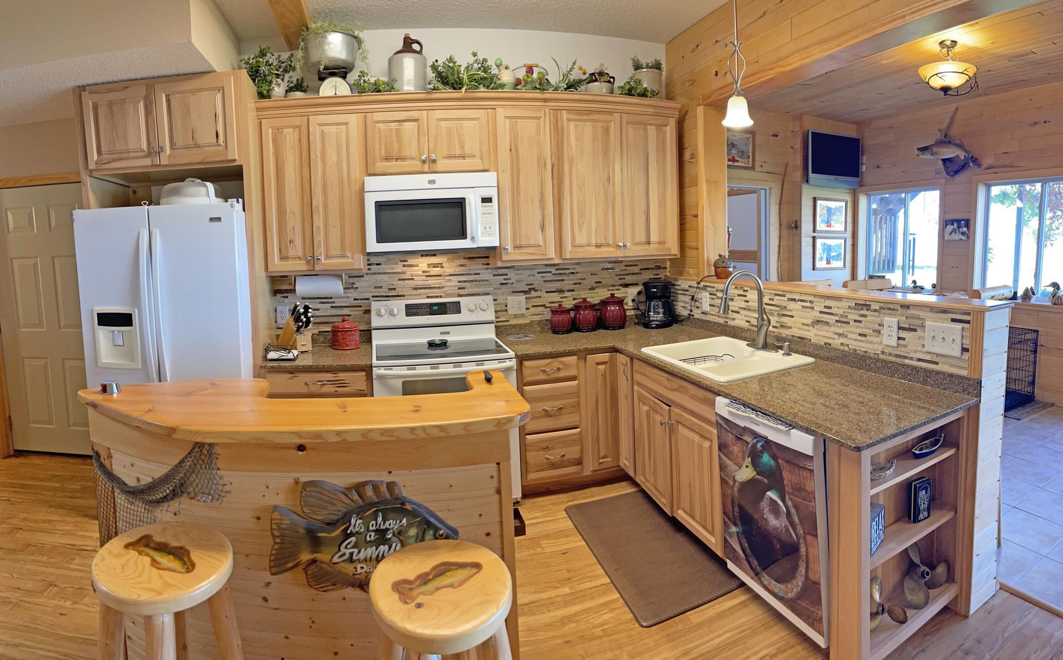 1998 single family home for sale at 18575 Power Dam Road NE in Bemidji, MN — 3 bed, 3 bath (photo 27 of 54)