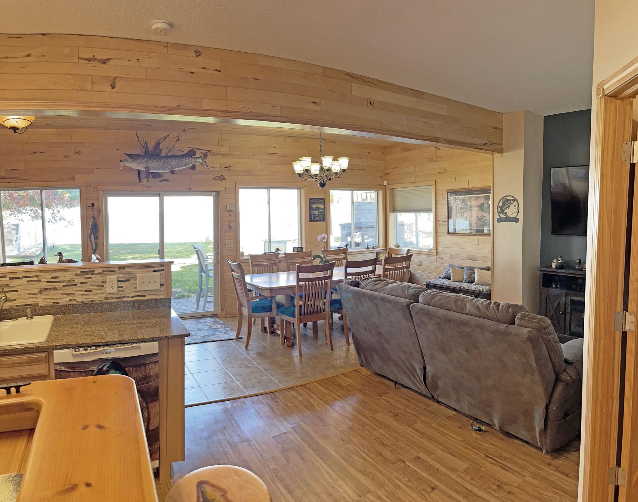 1998 single family home for sale at 18575 Power Dam Road NE in Bemidji, MN — 3 bed, 3 bath (photo 28 of 54)