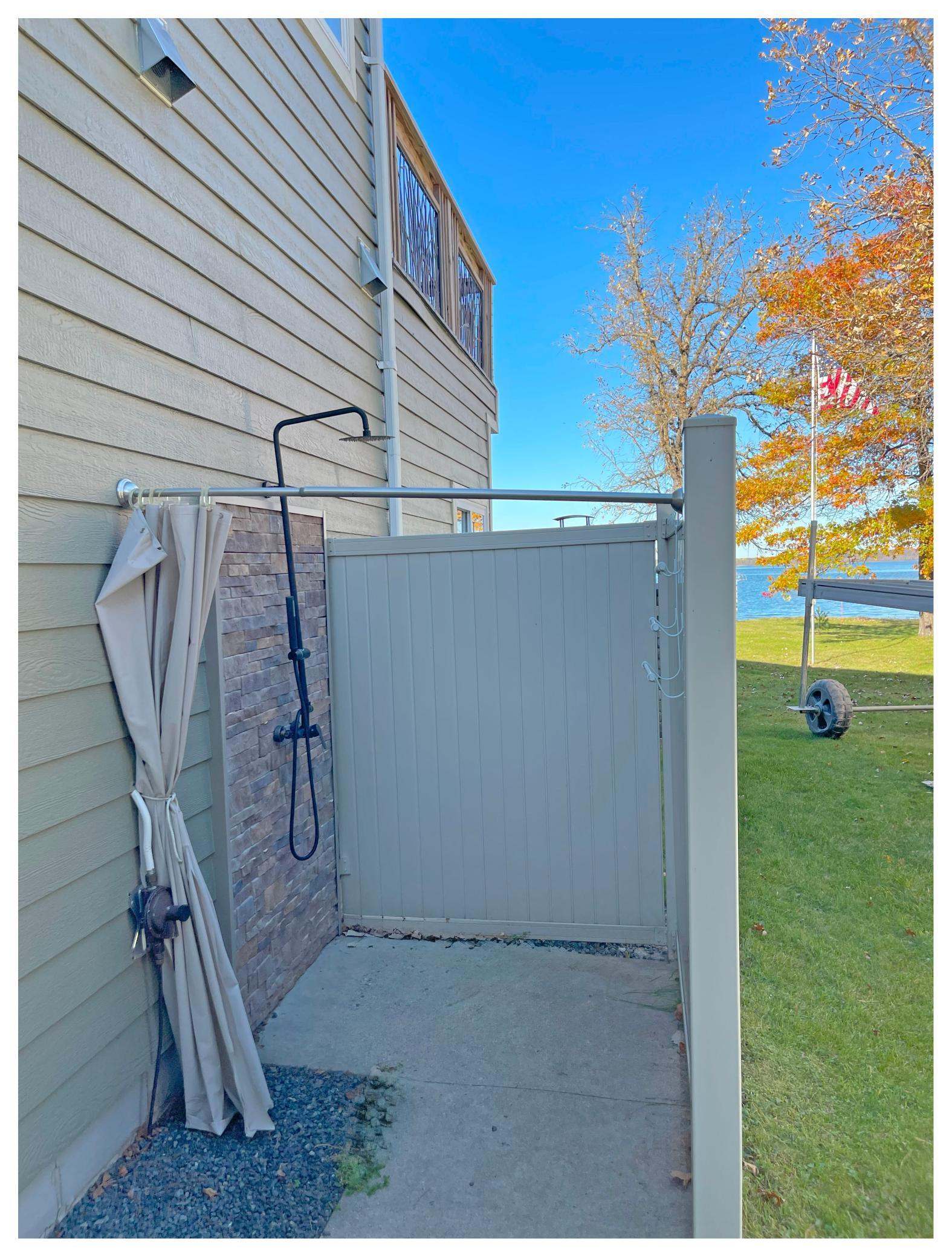 1998 single family home for sale at 18575 Power Dam Road NE in Bemidji, MN — 3 bed, 3 bath (photo 35 of 54)