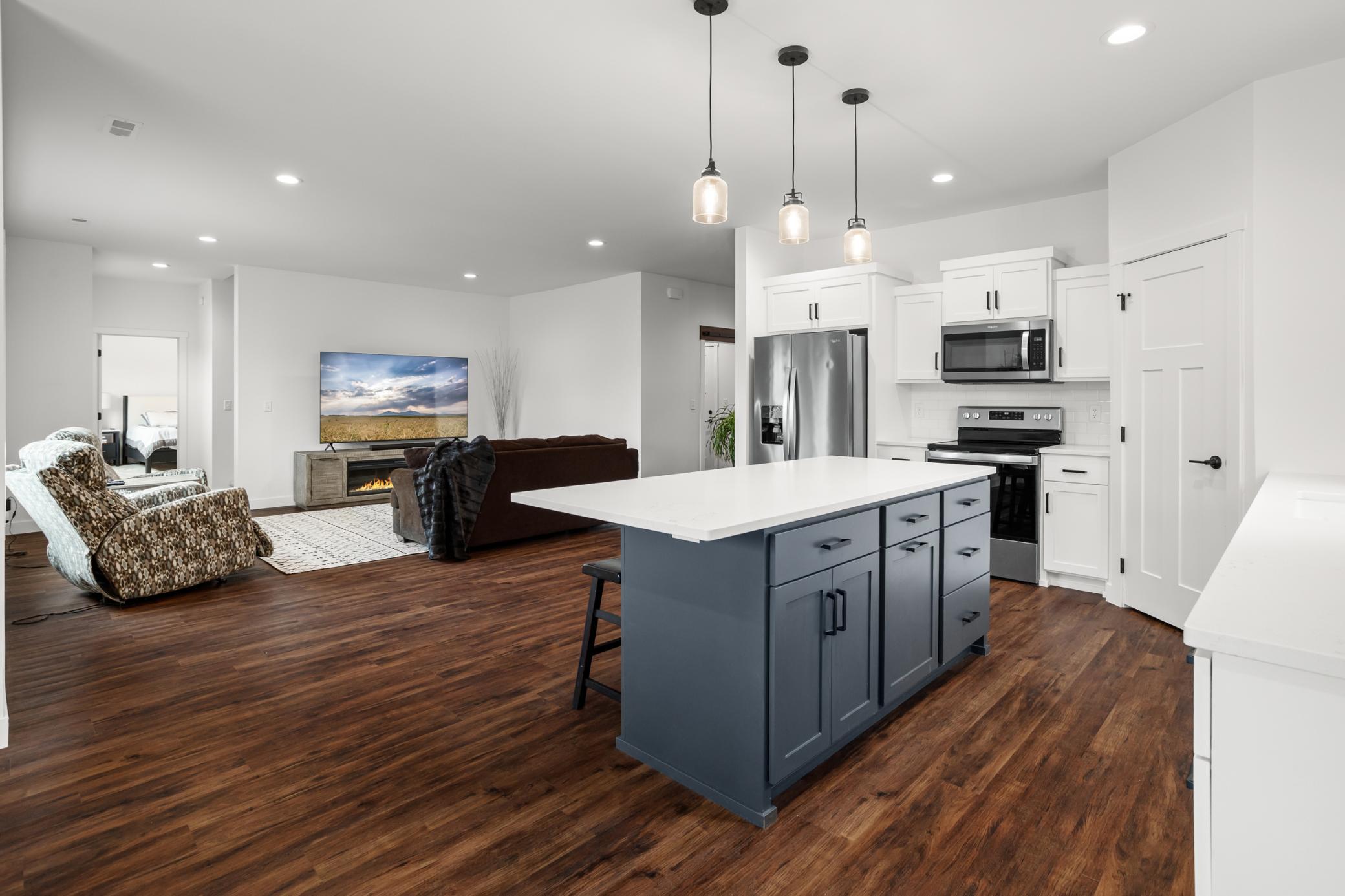 2022 single family home for sale at 209 Woodcrest Drive in Breckenridge, MN — 3 bed, 3 bath (photo 12 of 45)