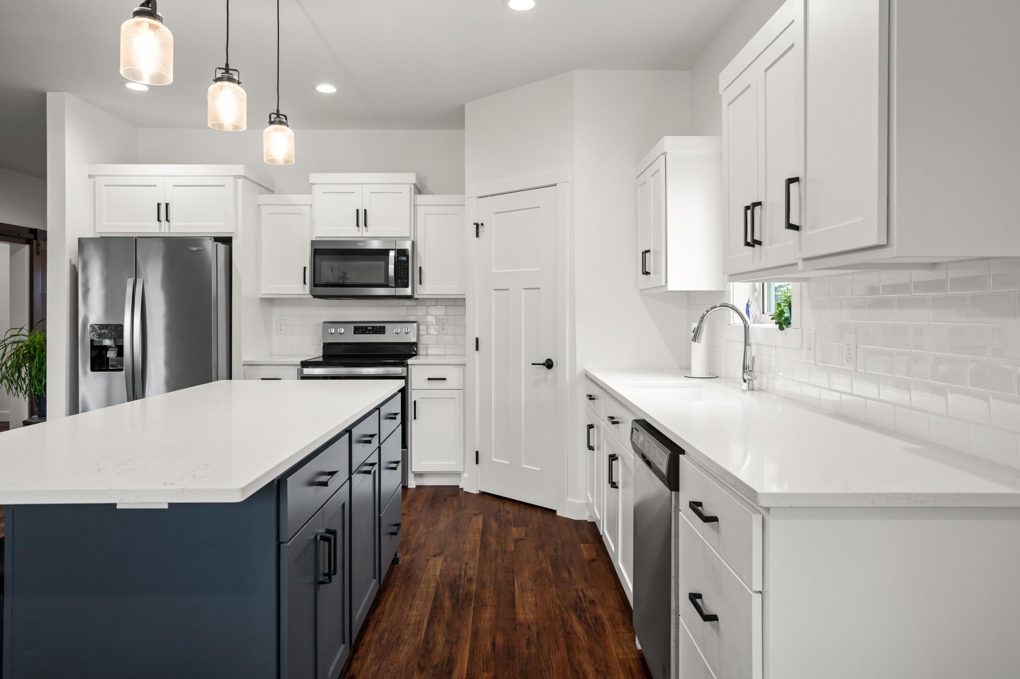 2022 single family home for sale at 209 Woodcrest Drive in Breckenridge, MN — 3 bed, 3 bath (photo 13 of 45)