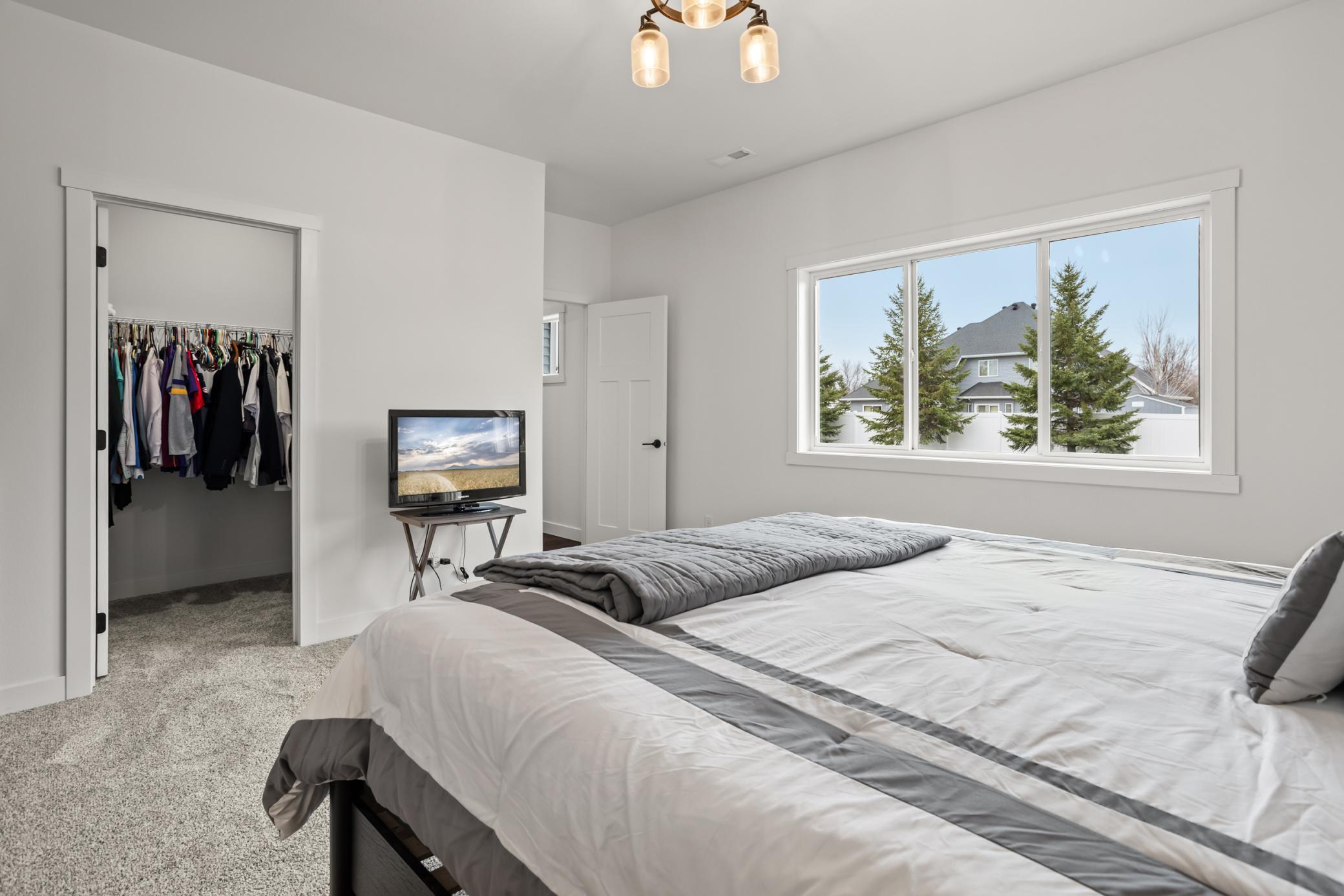 2022 single family home for sale at 209 Woodcrest Drive in Breckenridge, MN — 3 bed, 3 bath (photo 20 of 45)
