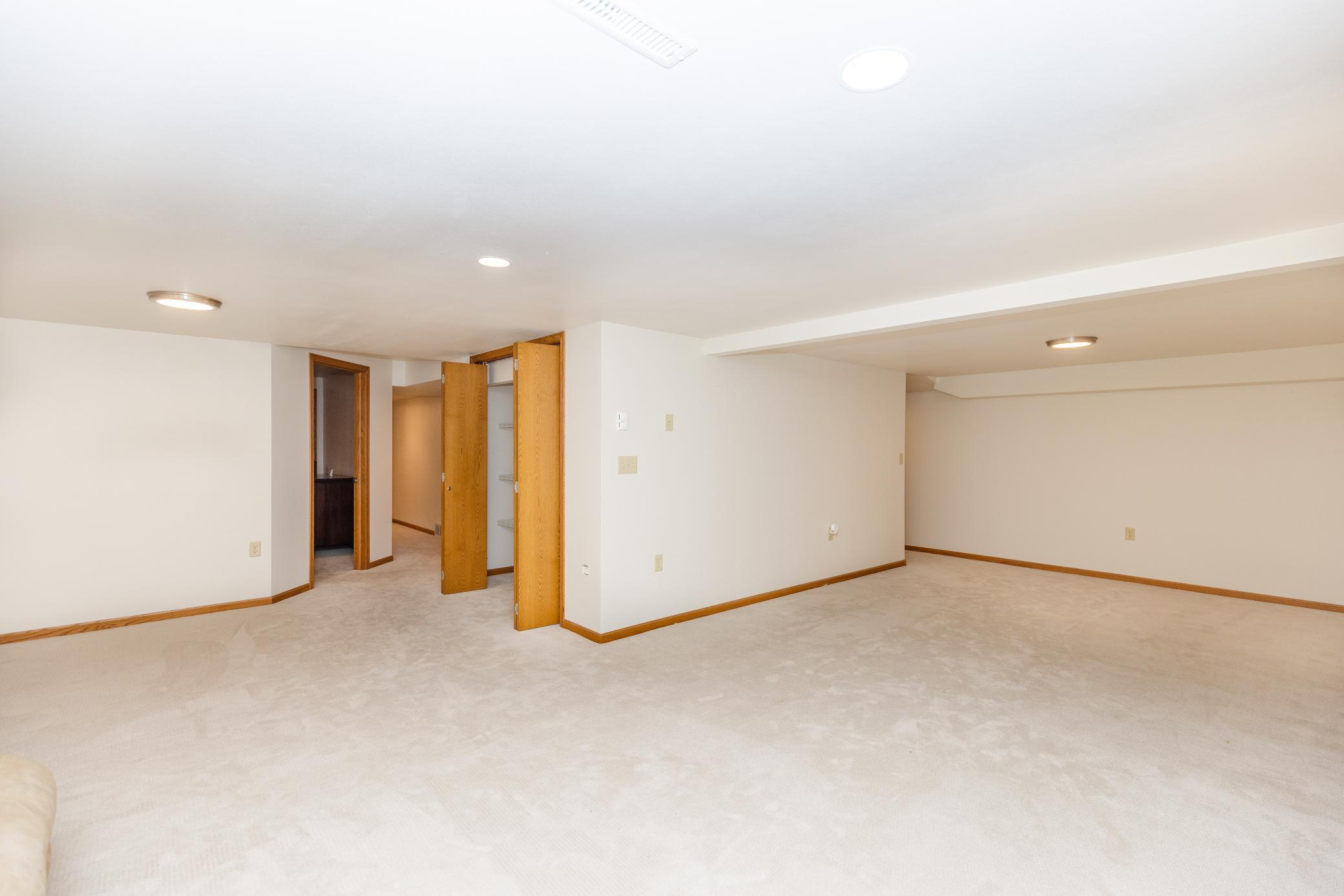 1301 64th Avenue N, Fargo ND 58102 - Photo 42 of 56