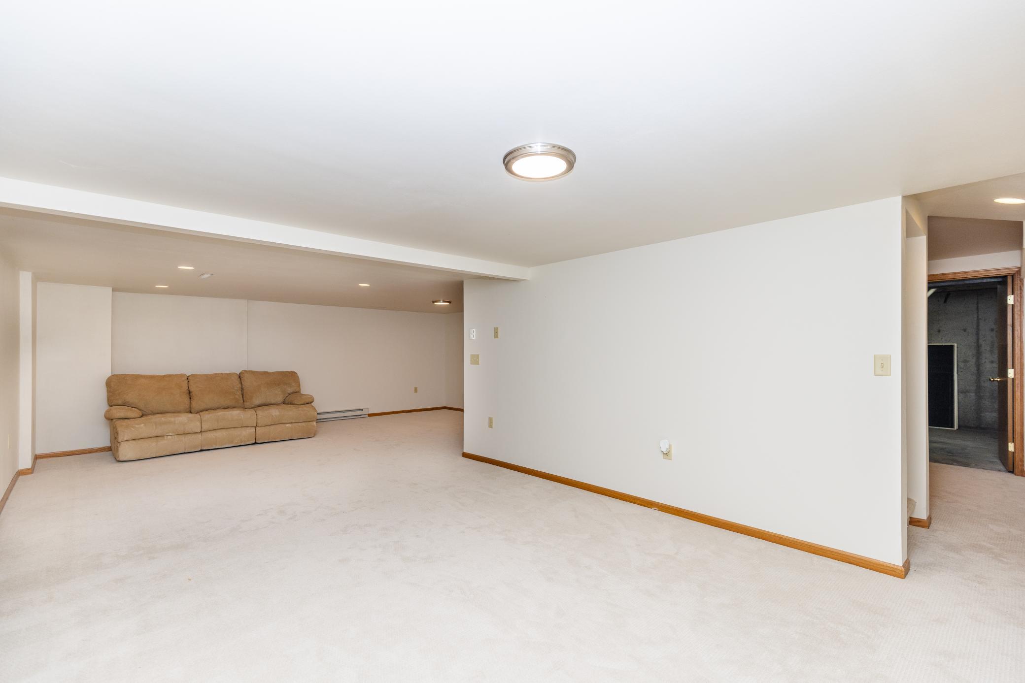 1301 64th Avenue N, Fargo ND 58102 - Photo 43 of 56