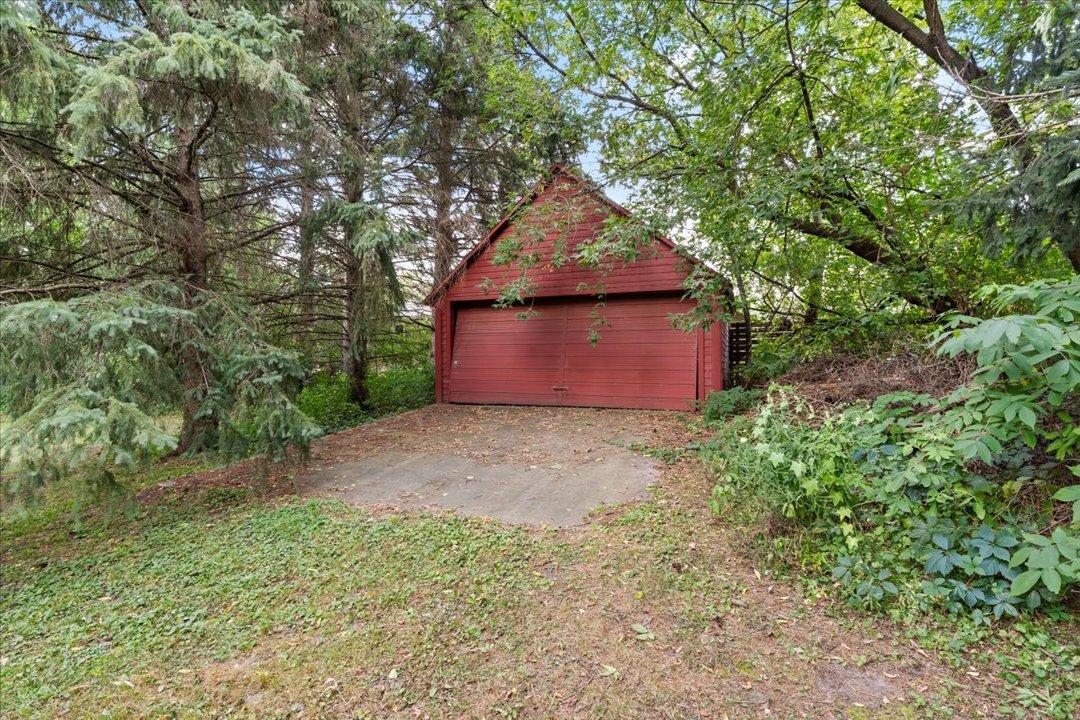 824 Willow Street, Brainerd MN 56401 - Photo 2 of 35