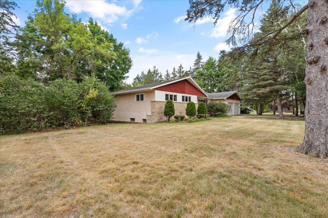 824 Willow Street, Brainerd MN 56401 - Photo 3 of 35