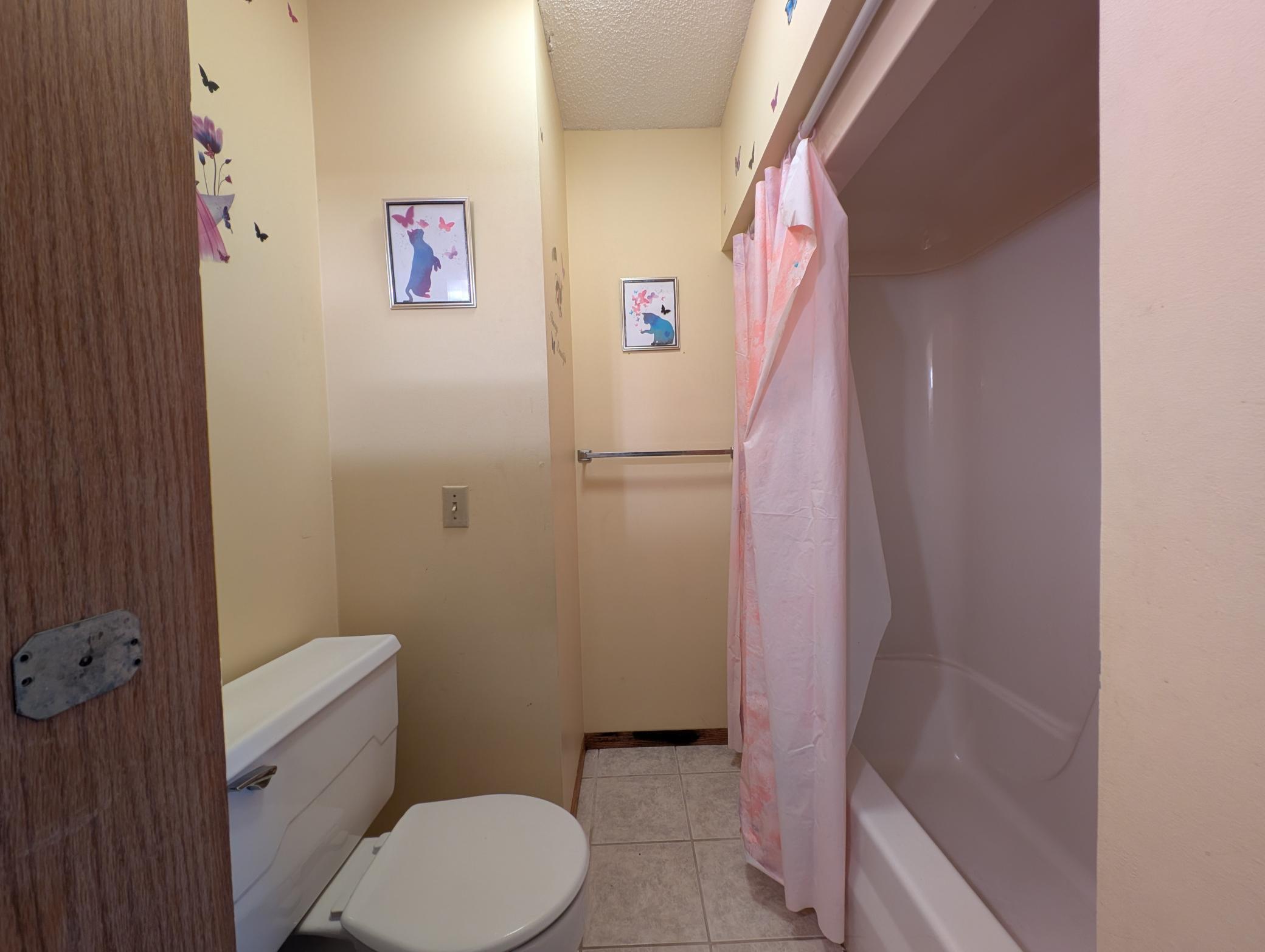 1980 single family home for sale at 411 6th Avenue SW in Perham, MN — 3 bed, 3 bath (photo 16 of 32)