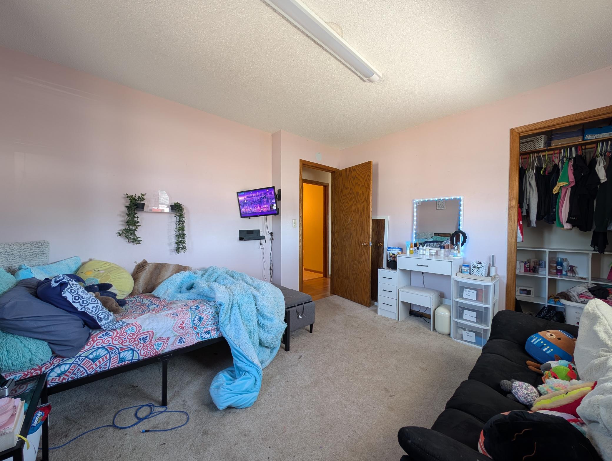 1980 single family home for sale at 411 6th Avenue SW in Perham, MN — 3 bed, 3 bath (photo 18 of 32)