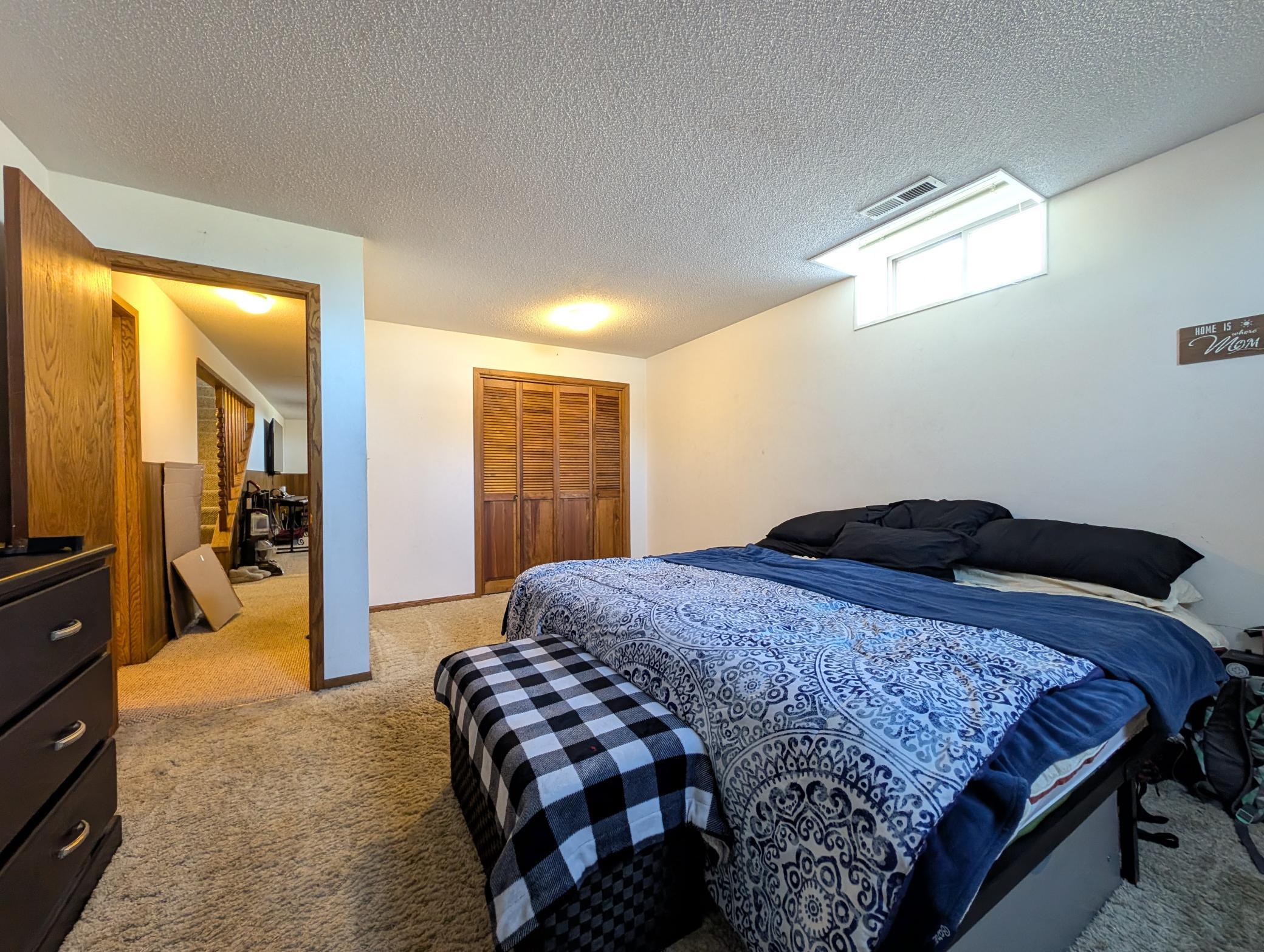 1980 single family home for sale at 411 6th Avenue SW in Perham, MN — 3 bed, 3 bath (photo 25 of 32)