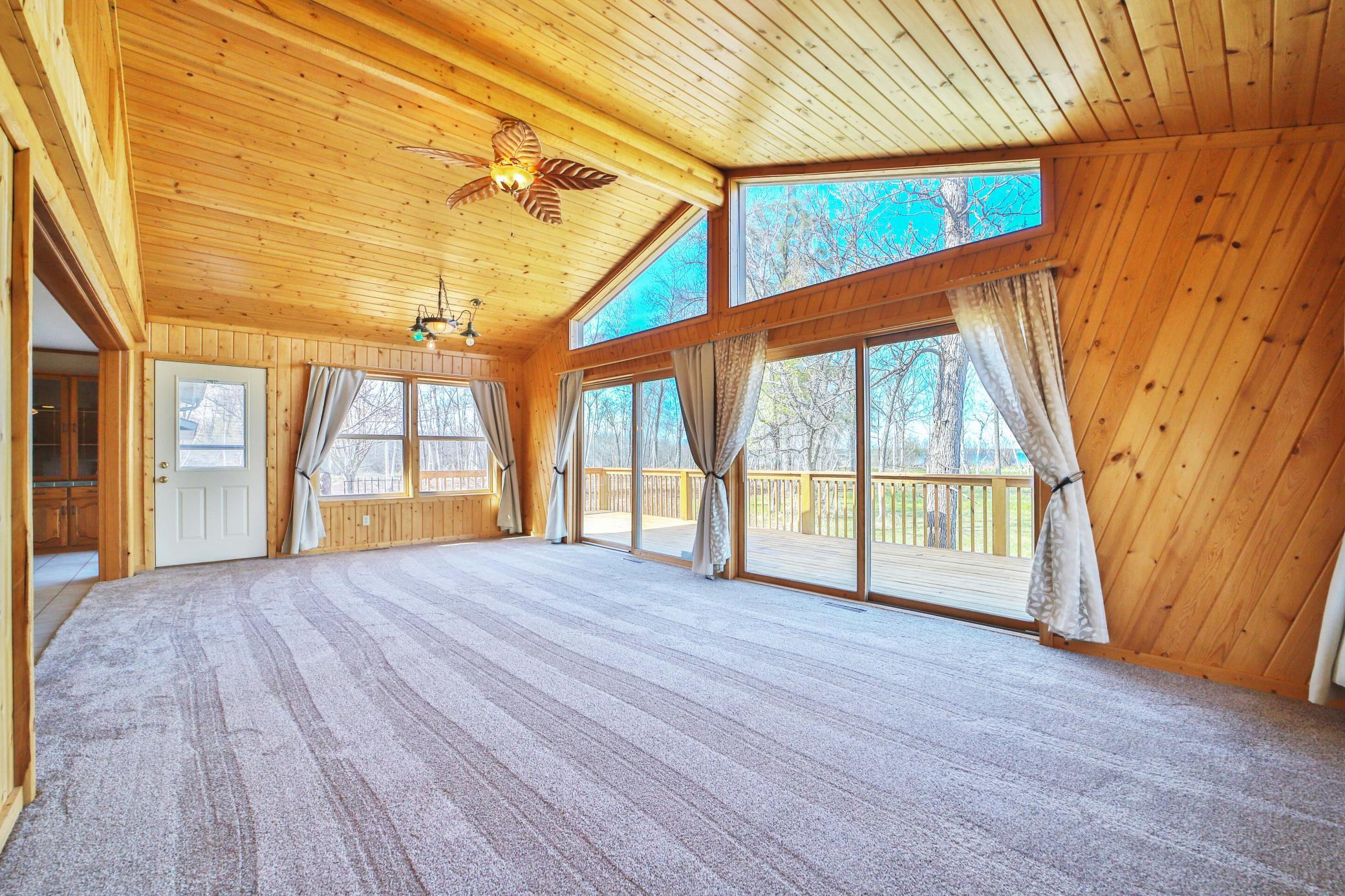 2002 single family home for sale at 18352 Johnson Road in Brainerd, MN — 3 bed, 3 bath (photo 11 of 53)