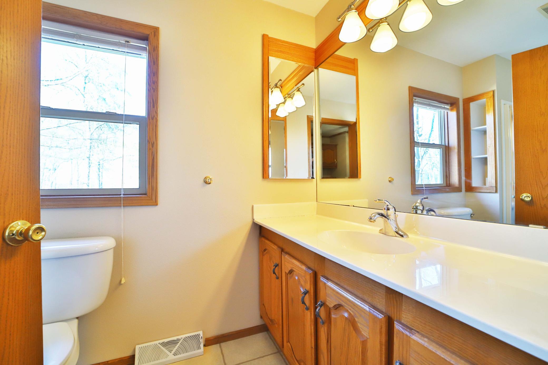 2002 single family home for sale at 18352 Johnson Road in Brainerd, MN — 3 bed, 3 bath (photo 30 of 53)