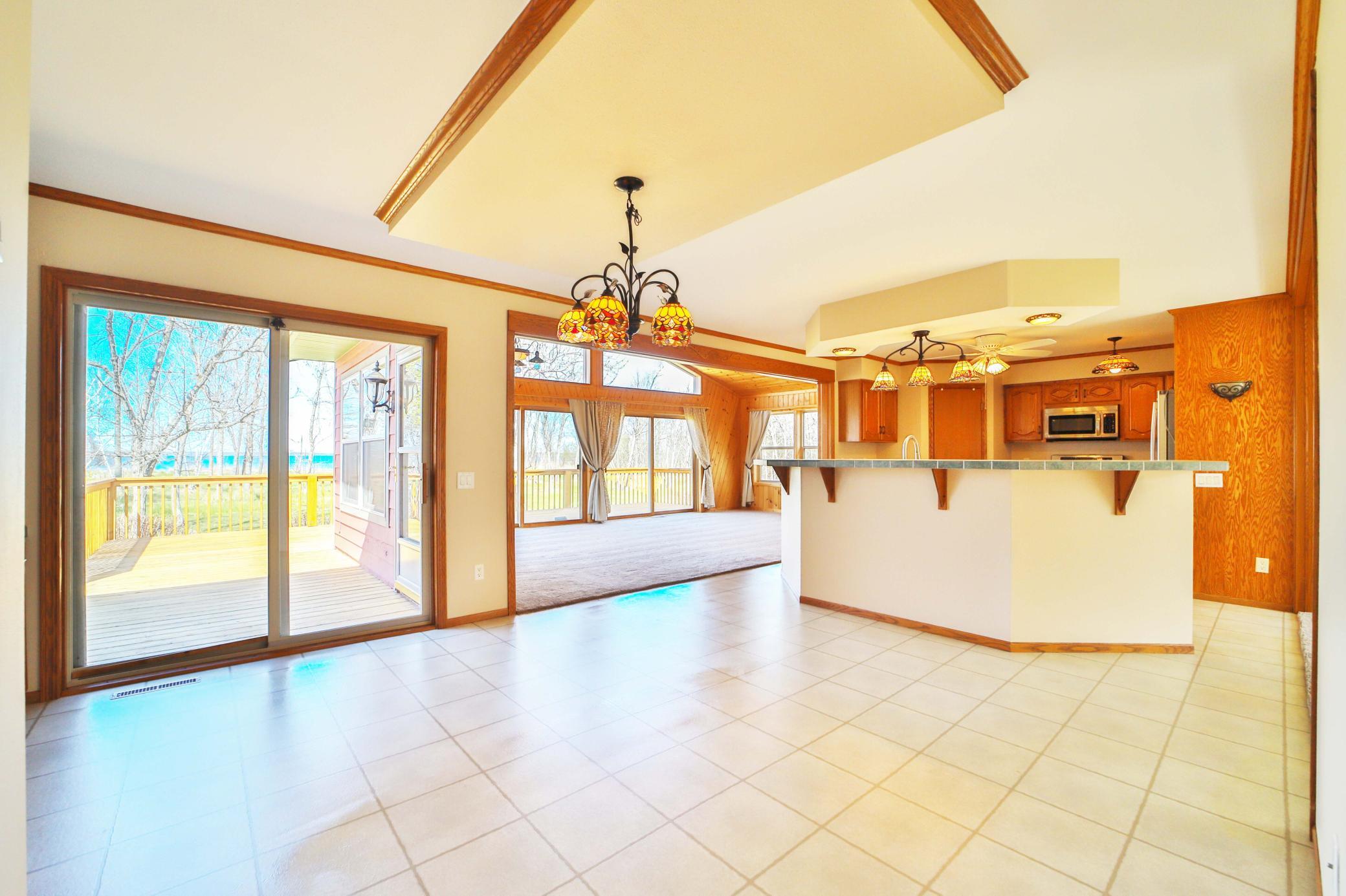 2002 single family home for sale at 18352 Johnson Road in Brainerd, MN — 3 bed, 3 bath (photo 10 of 53)