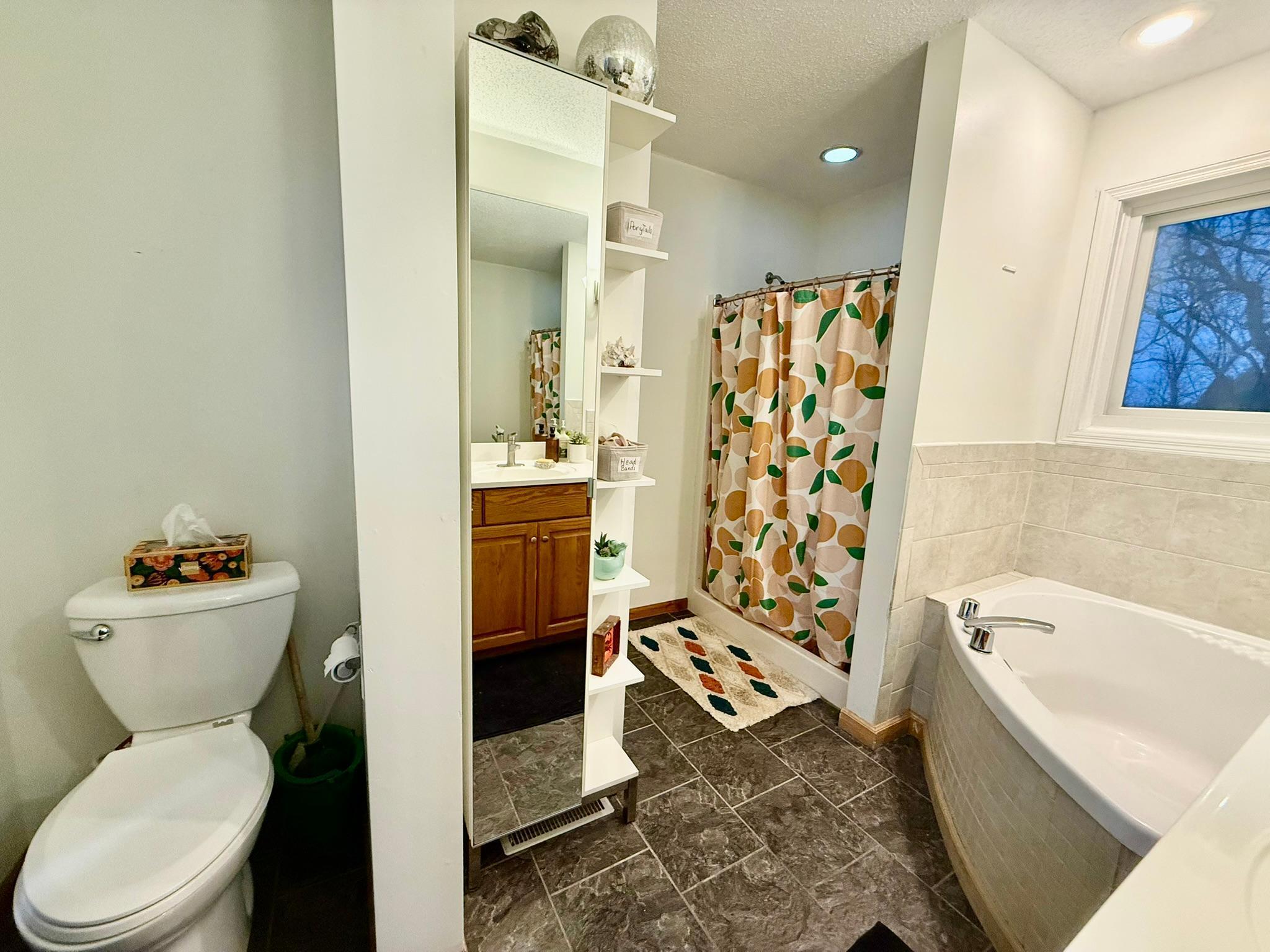 1997 single family home for sale at 3874 Airway Lane NE in Alexandria, MN — 5 bed, 4 bath (photo 46 of 79)